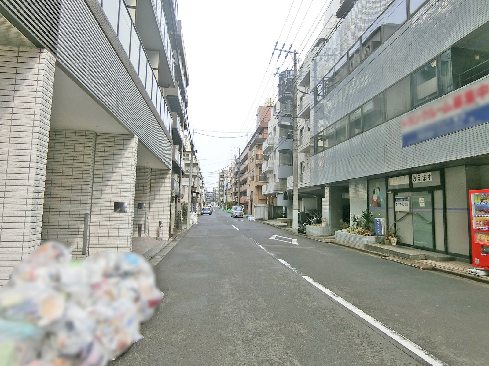 K'Sビル前面の通り
