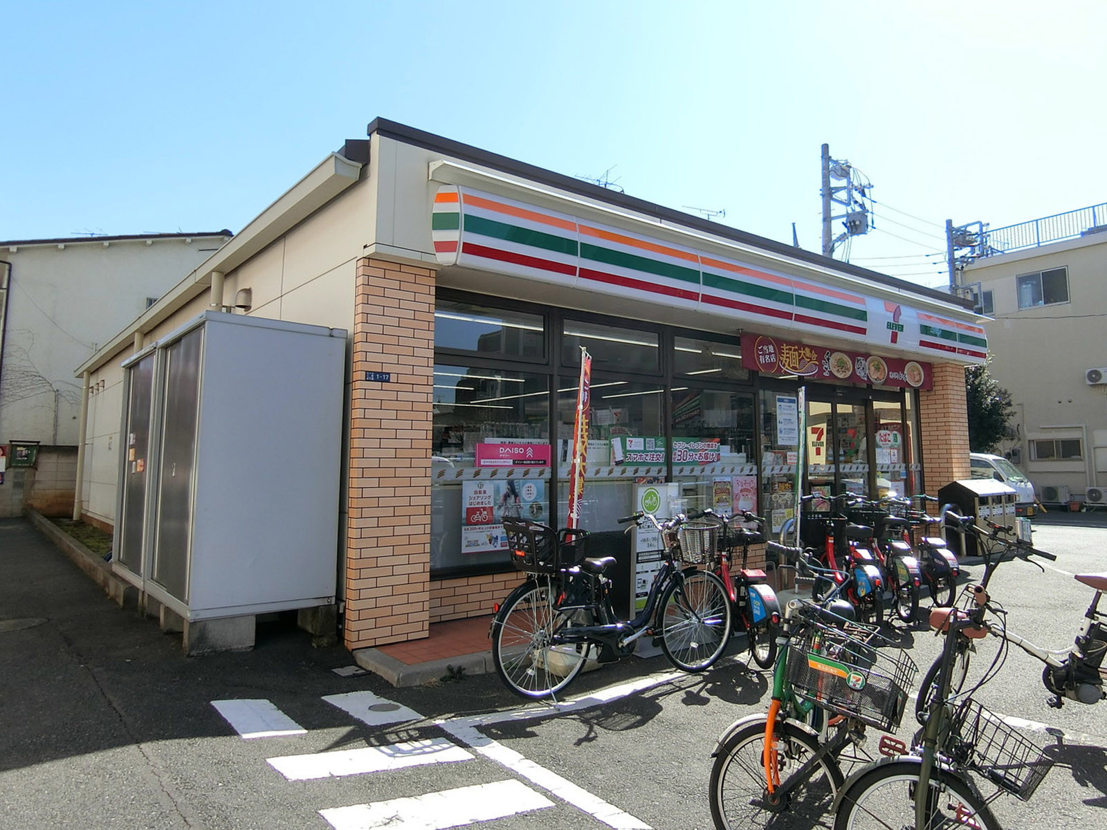 徒歩1分のセブンイレブン 品川二葉4丁目店