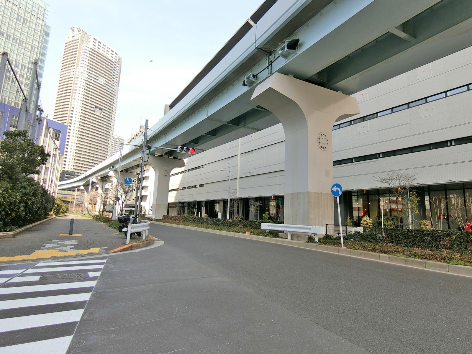 近くの新橋日の出ふ頭線