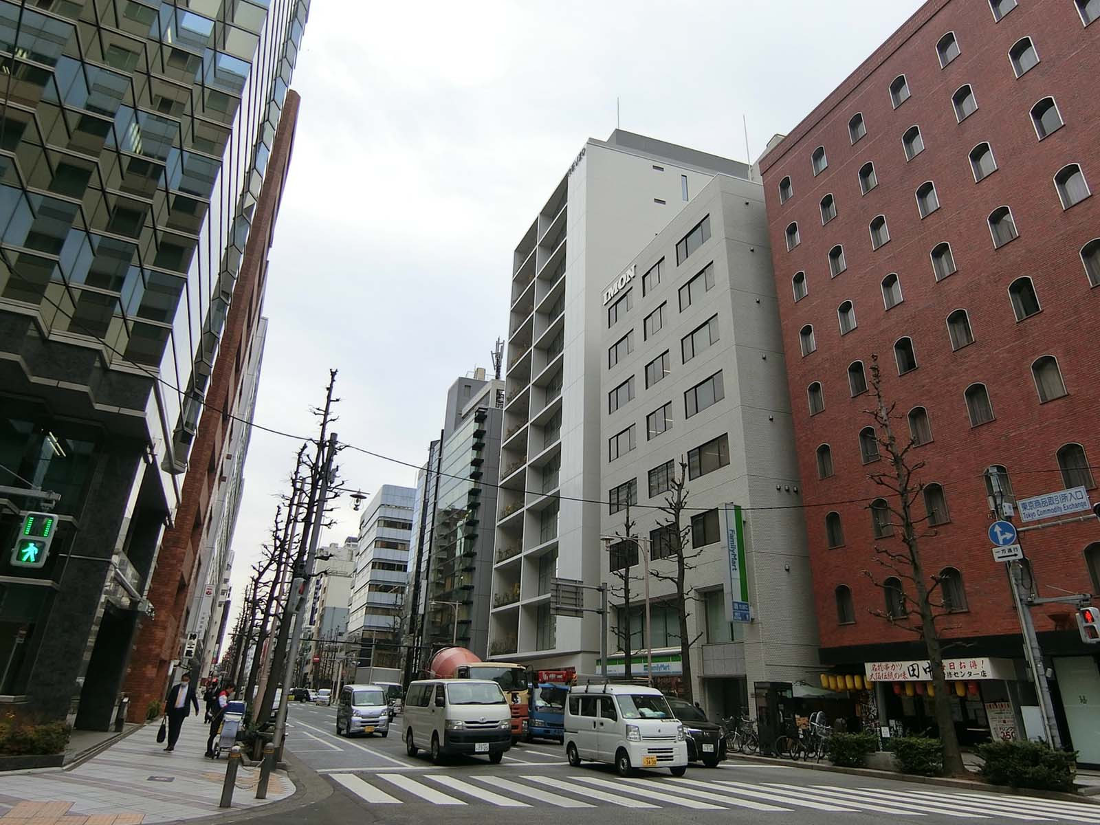 住長第2ビル前面の通り