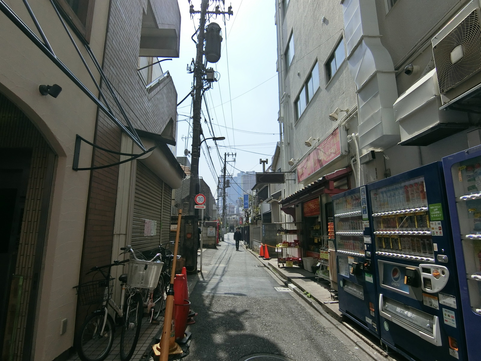 コーポババ前面の通り