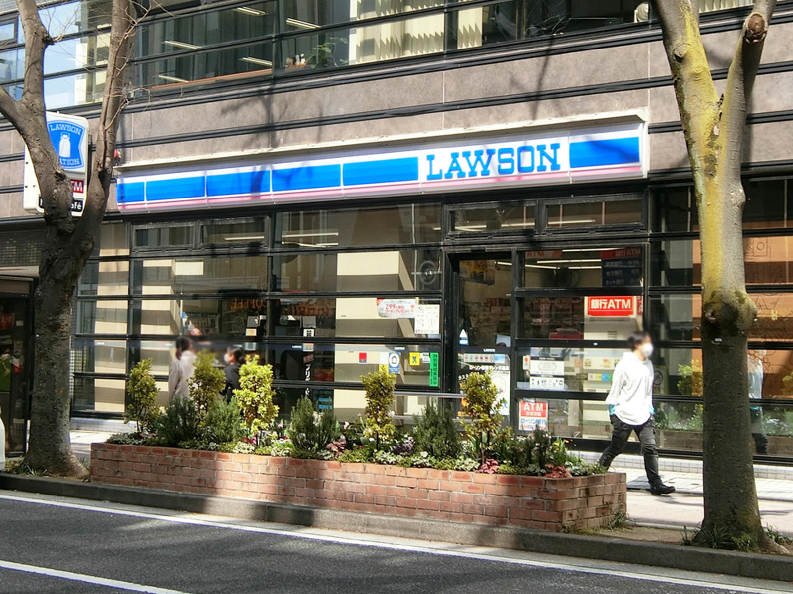 並びのローソン 新横浜レンガ通店