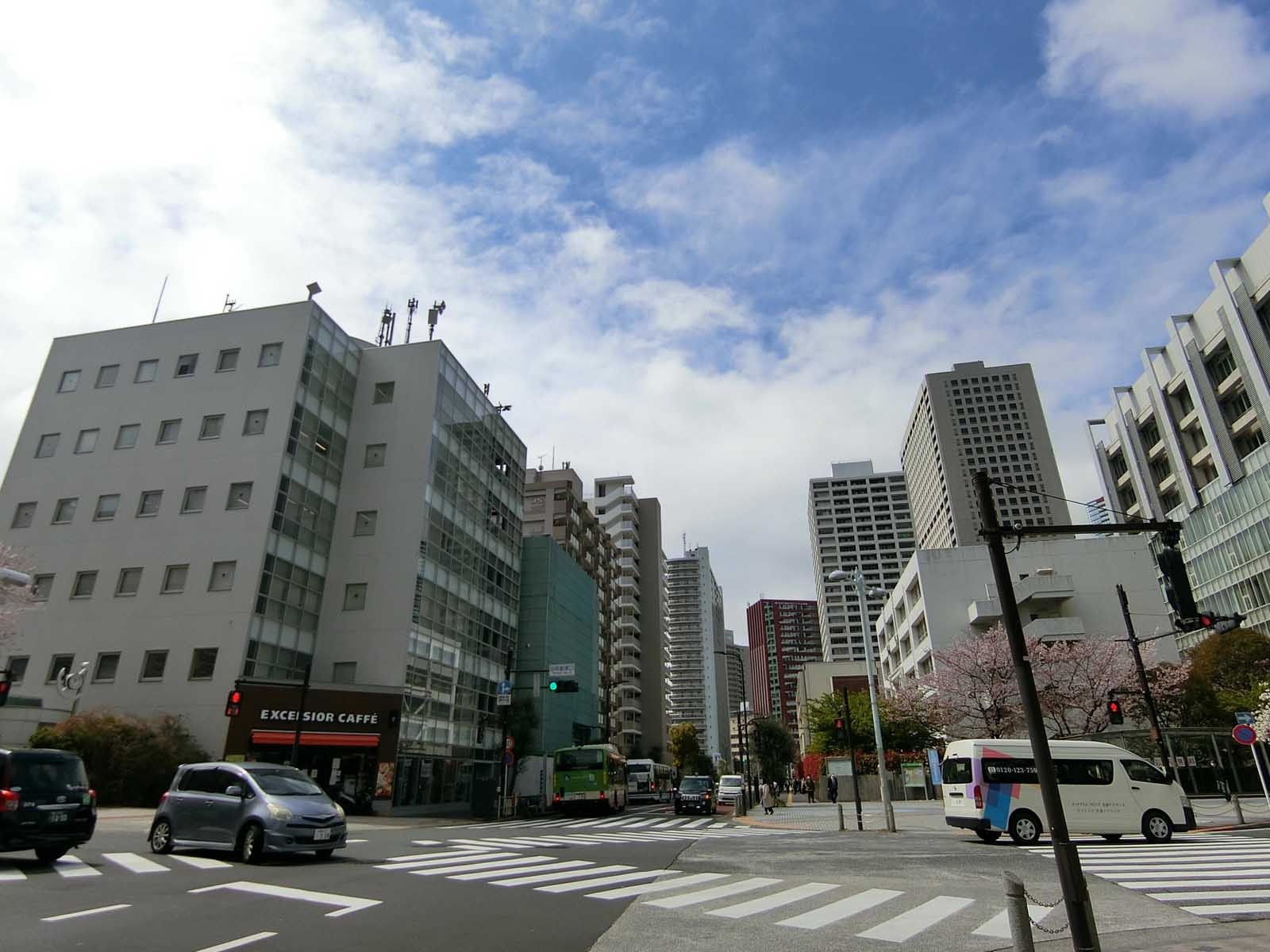 A-PLACE田町イーストビル前面の通り