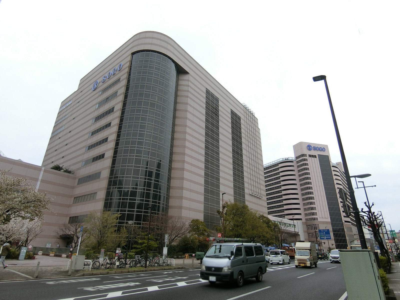近くのそごう千葉店