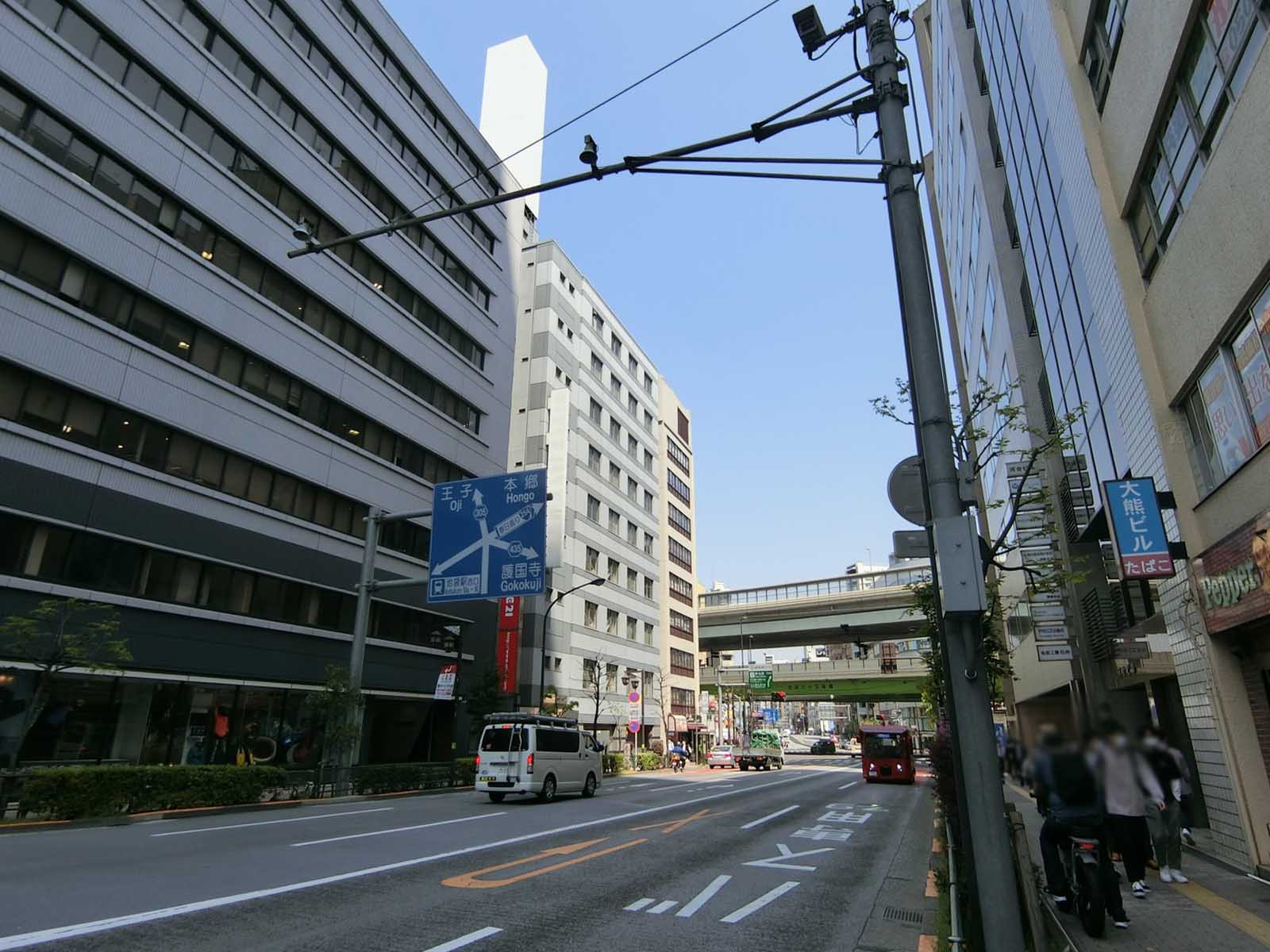 付近の明治通り