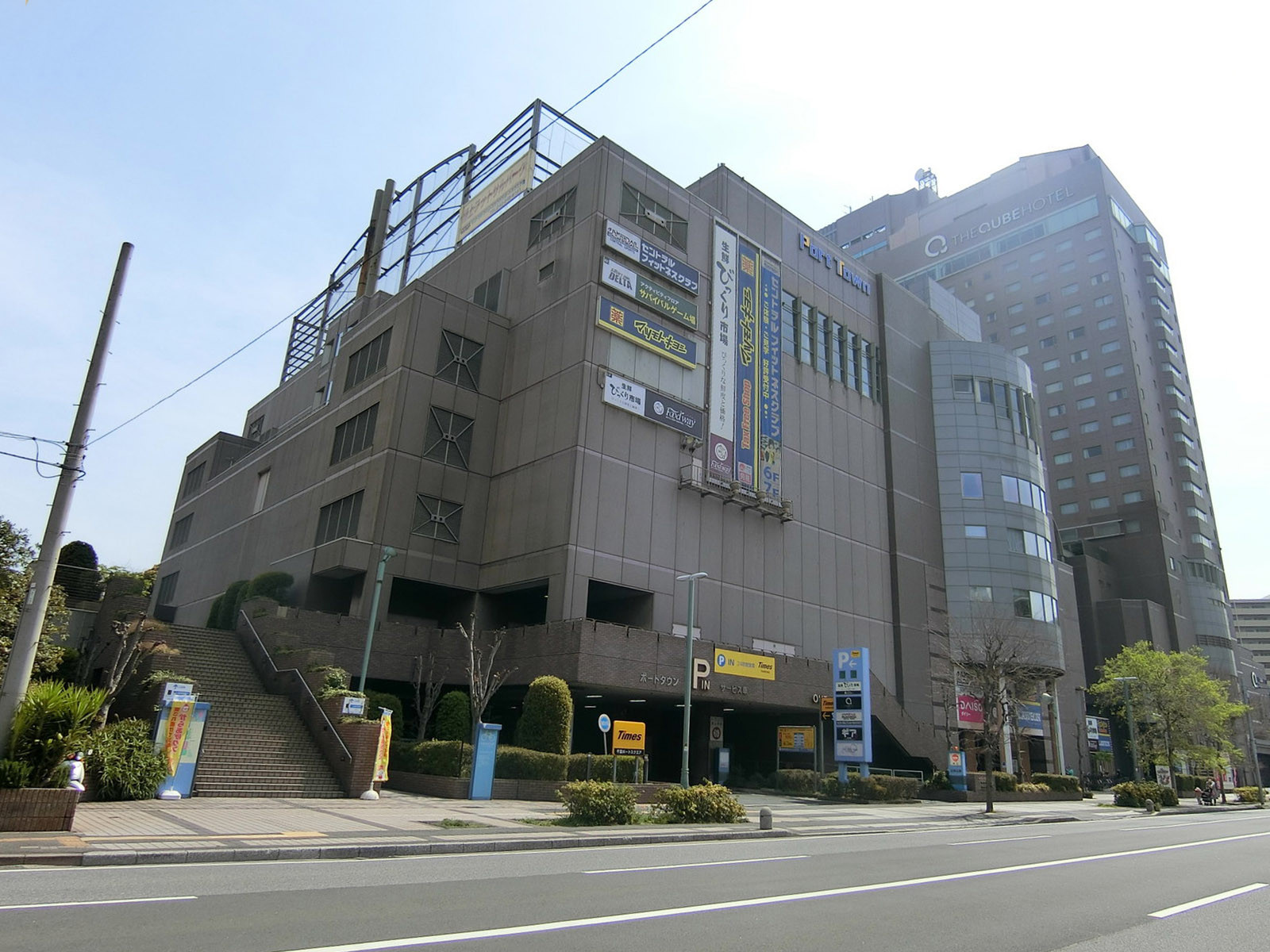 付近の千葉ポートタウン