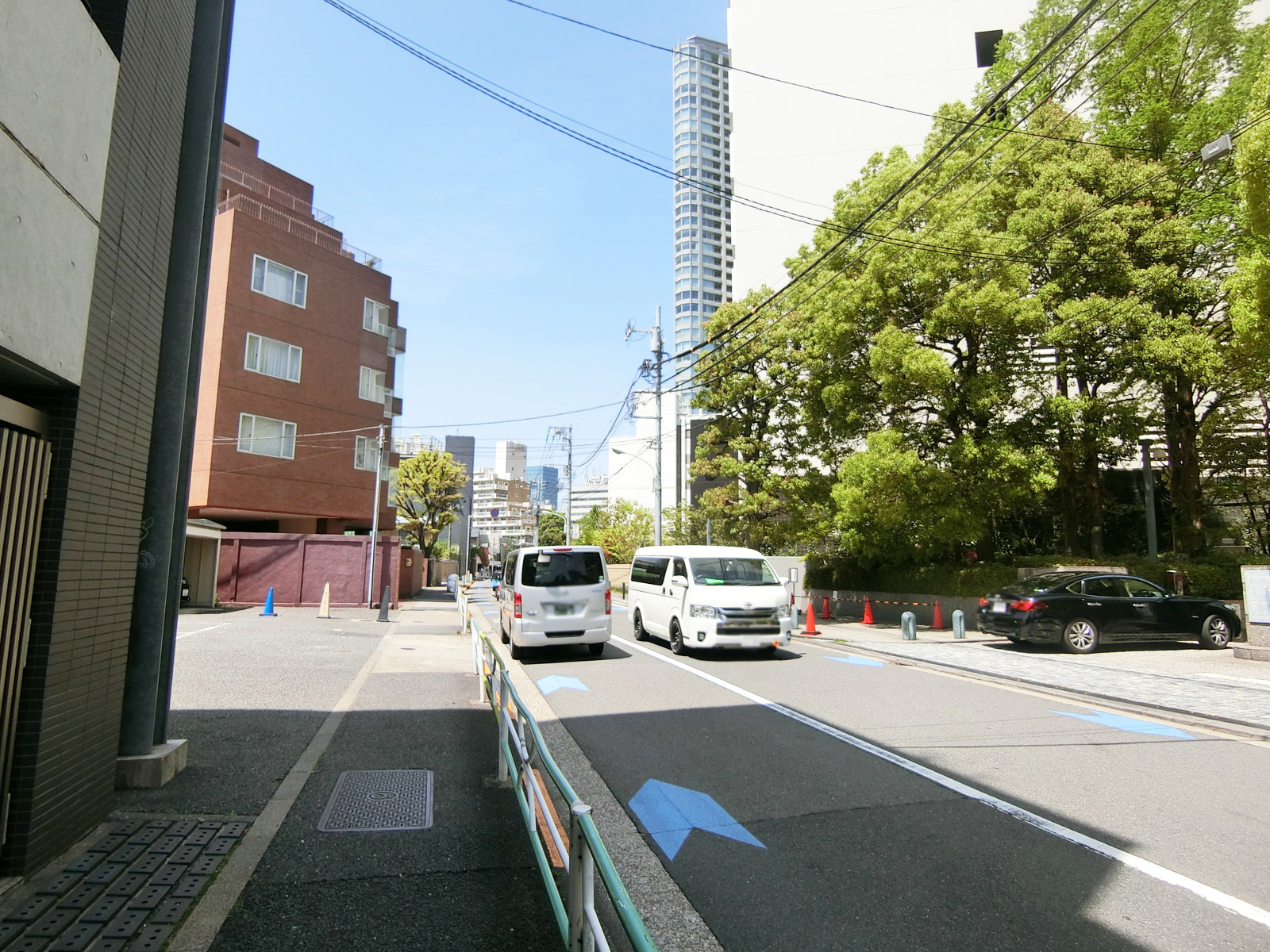 AKASAKA O・Nビル前面の通り