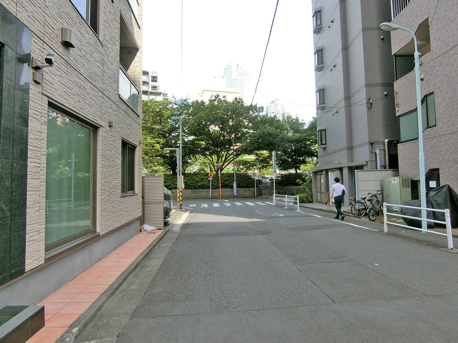 BELL MIE前面の通り