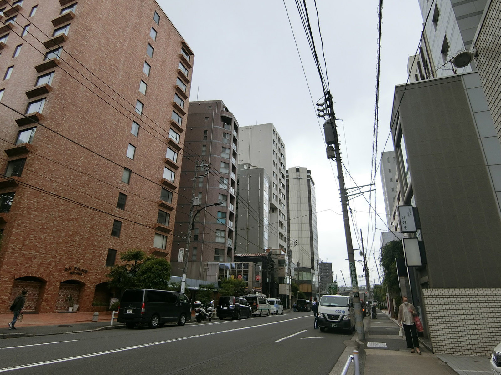 桜木ビル前面の通り