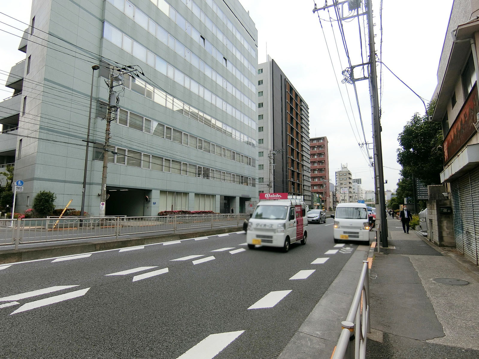 南品川TPビル前面の第一京浜