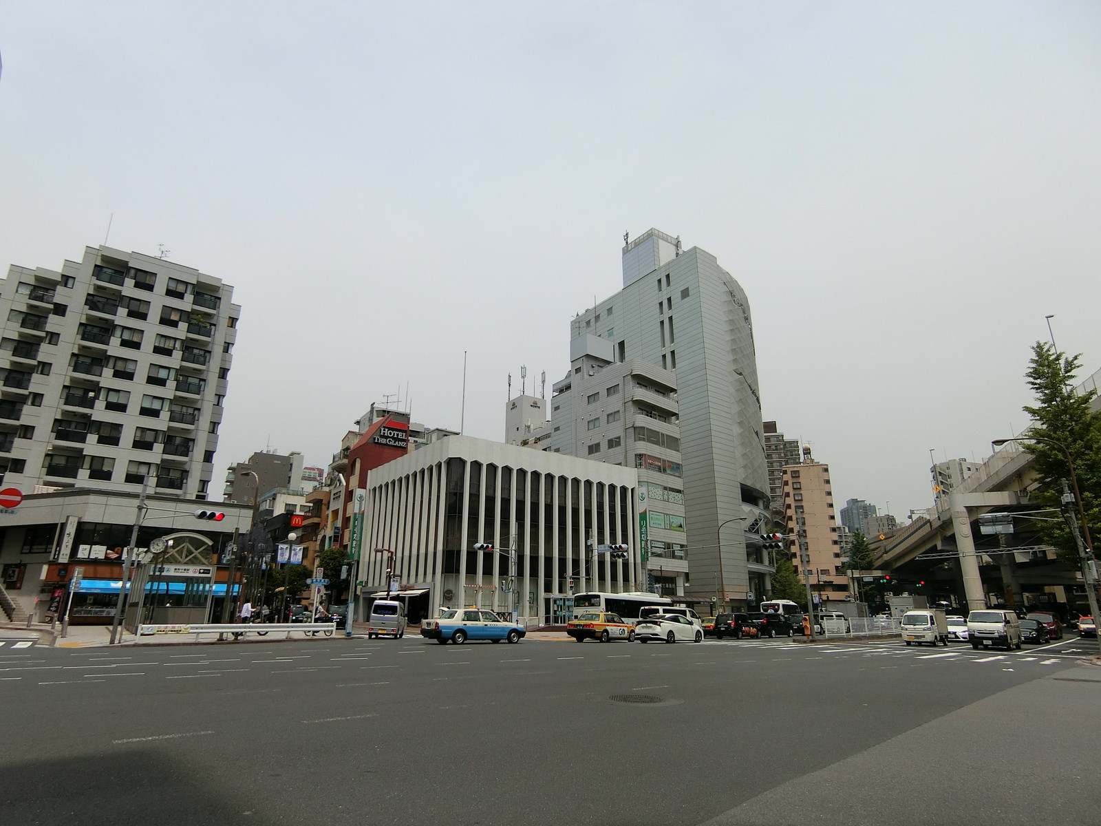 付近の一の橋交差点