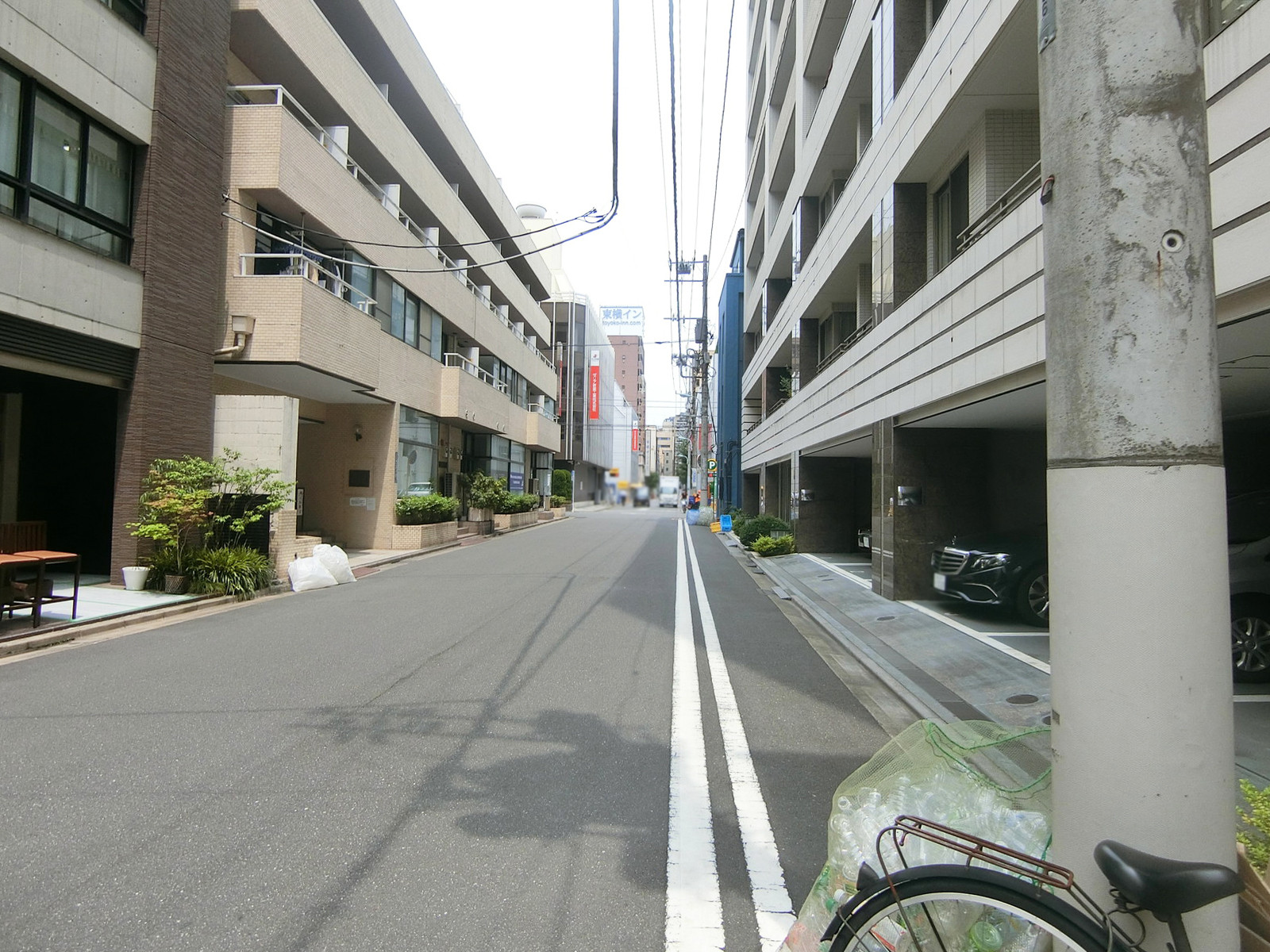 wakaba前面の通り