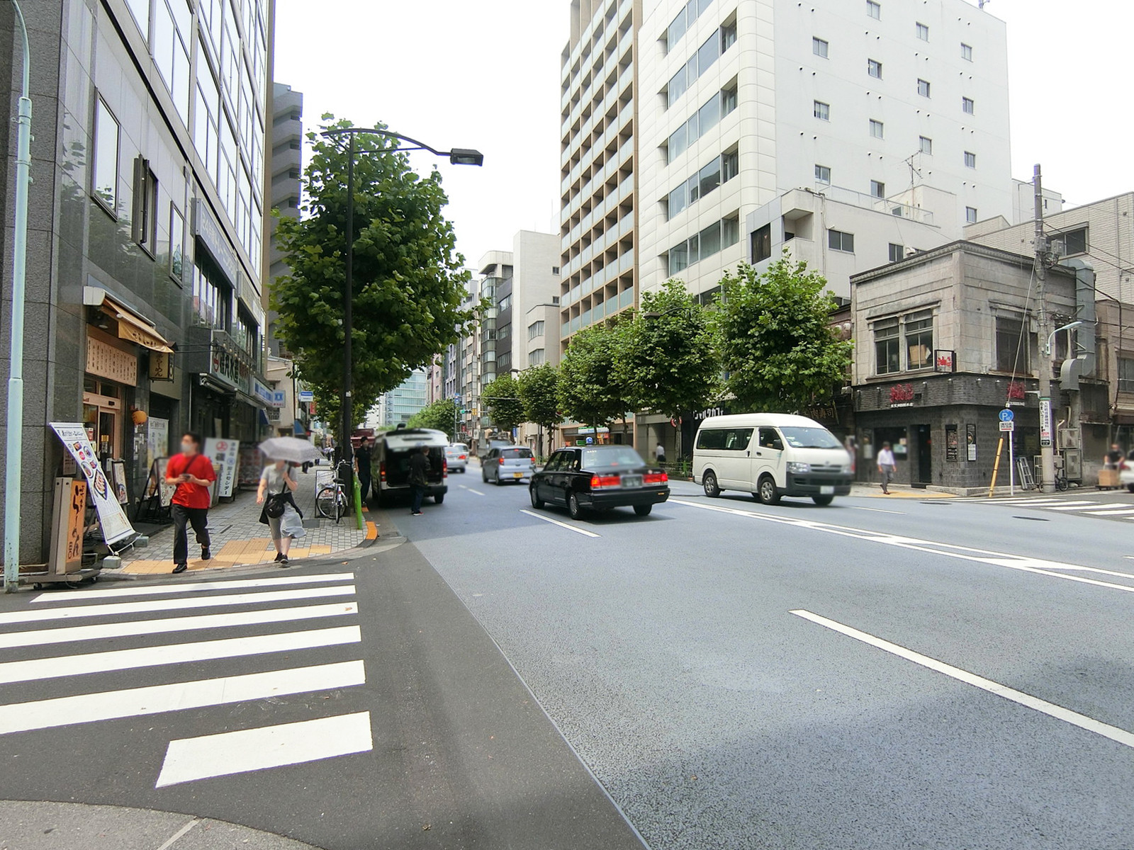 日本橋TECビル前面の通り