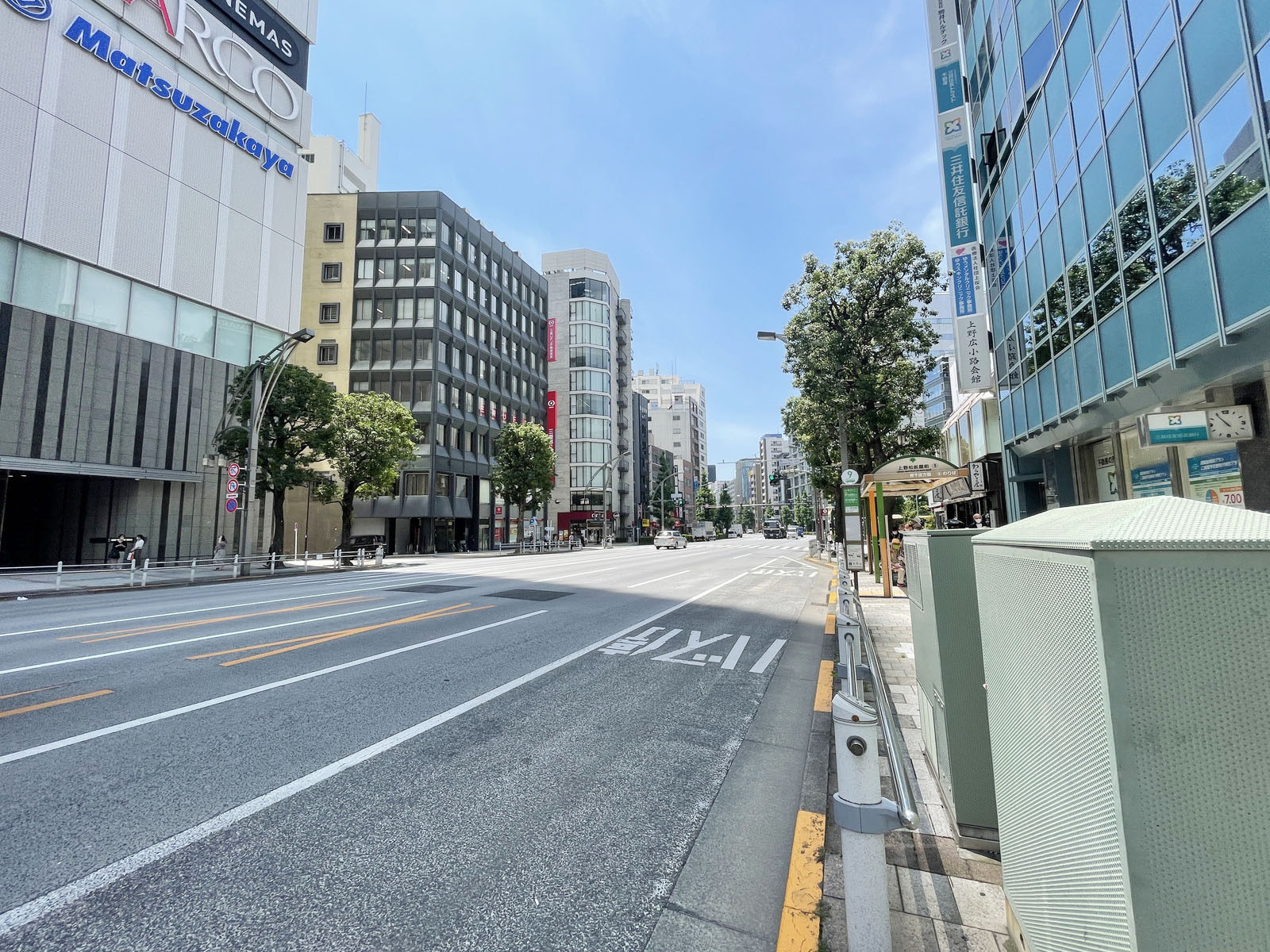 近くの中央通り