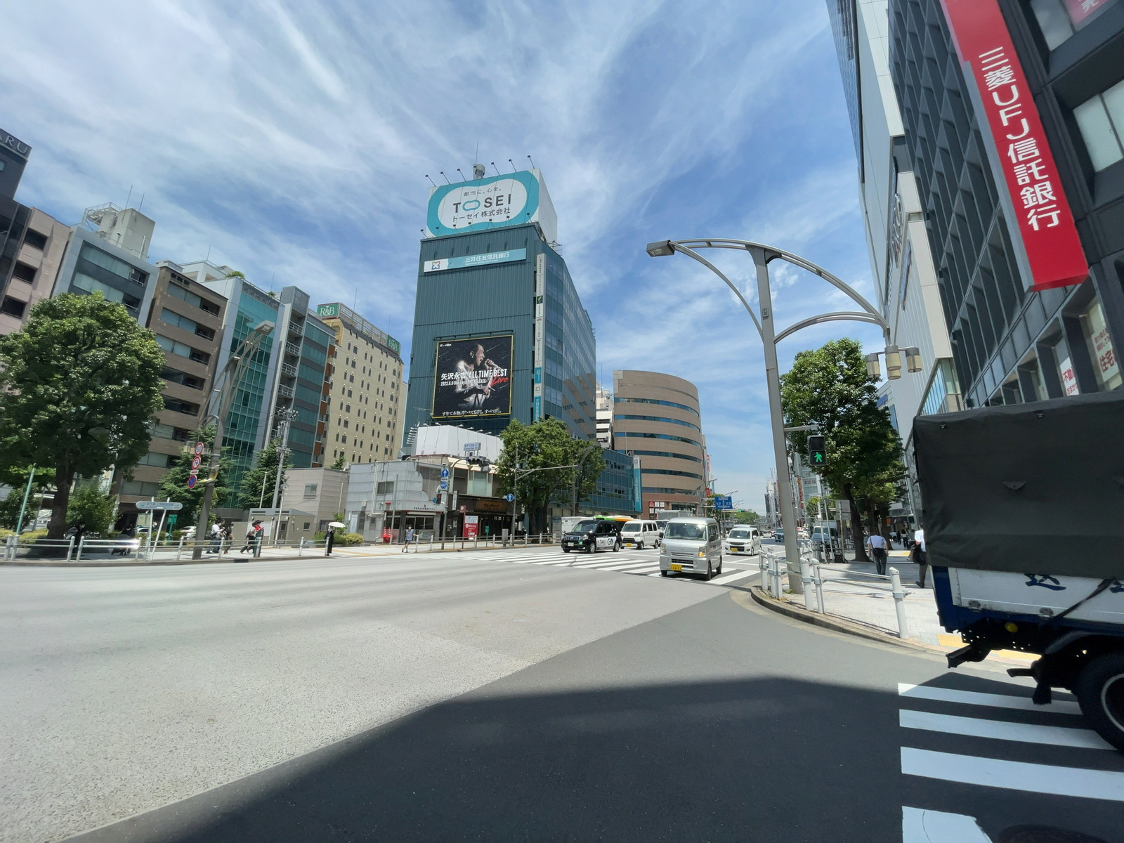 G-SQUARE上野前面の通り