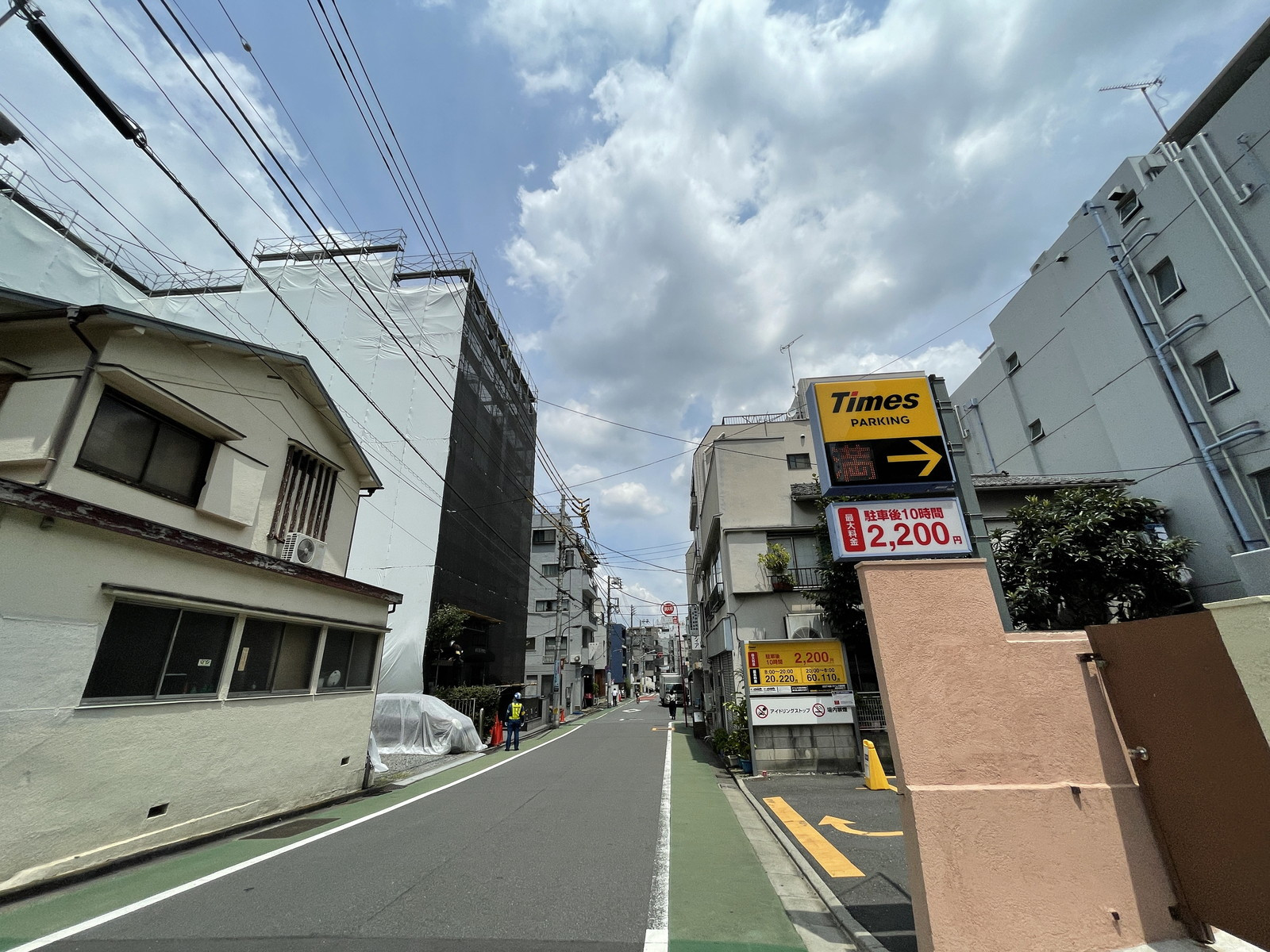 周辺は落ち着いたエリア