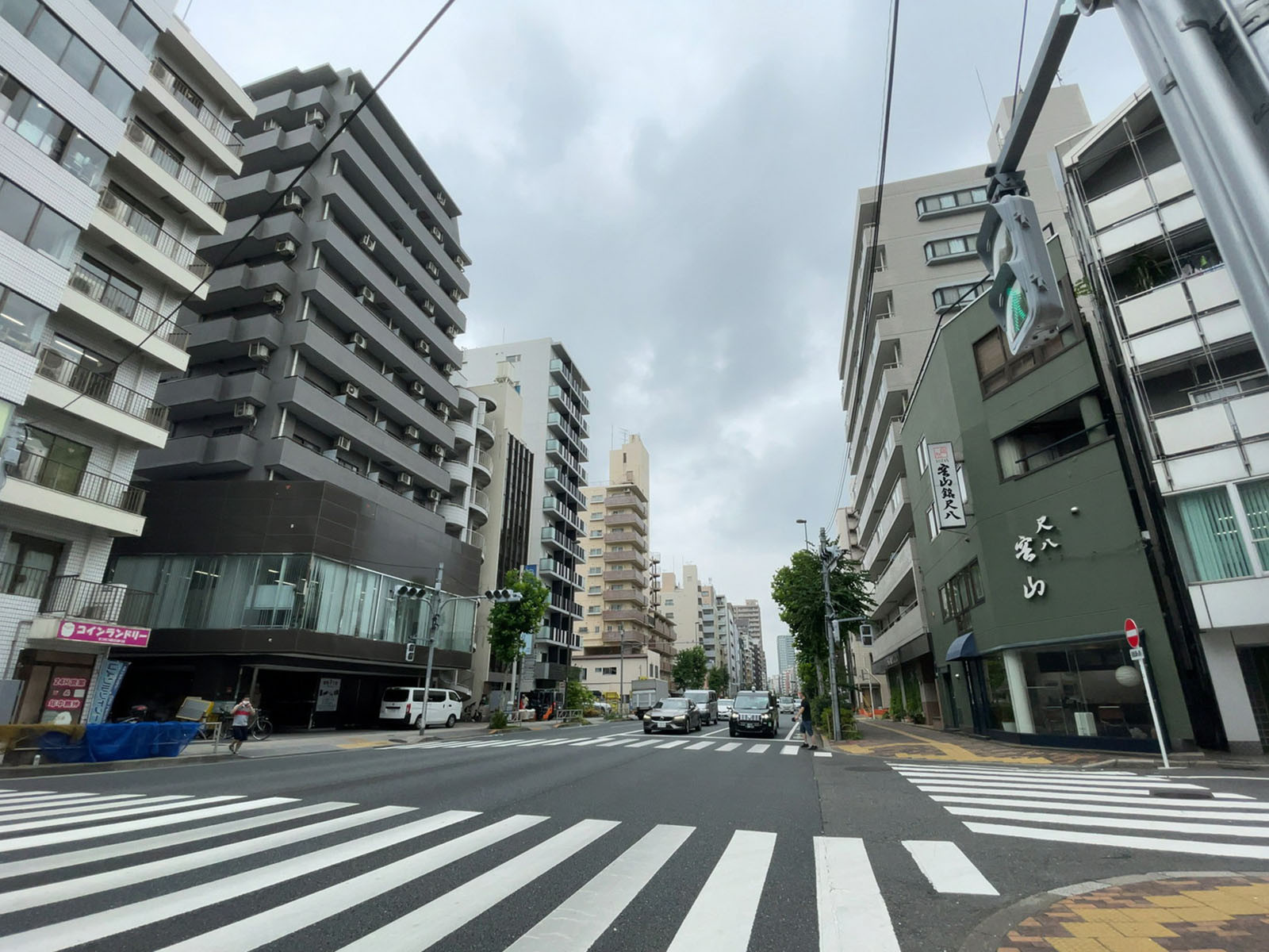 付近の春日通り