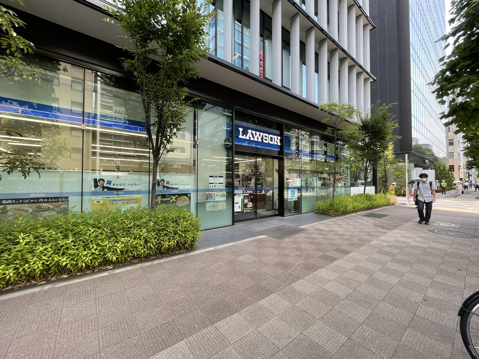 付近のローソン茅場町店