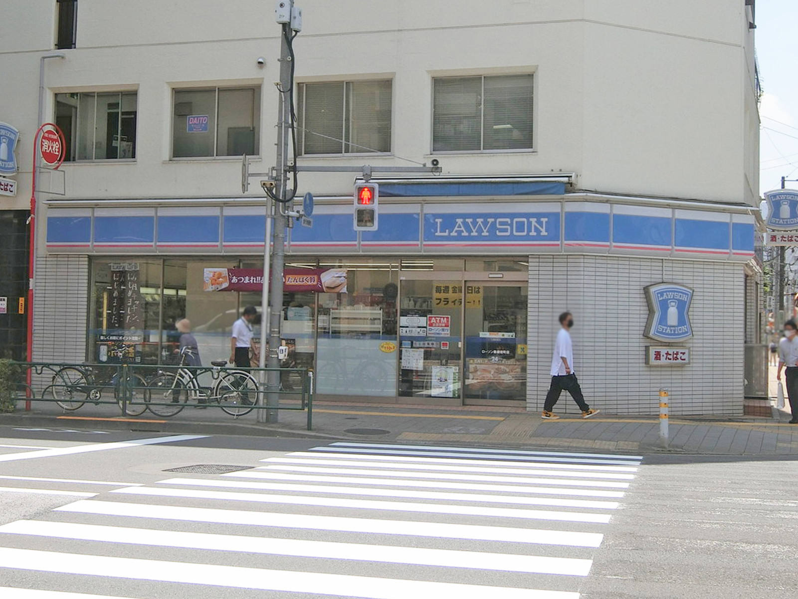 徒歩2分のローソン 新御徒町店