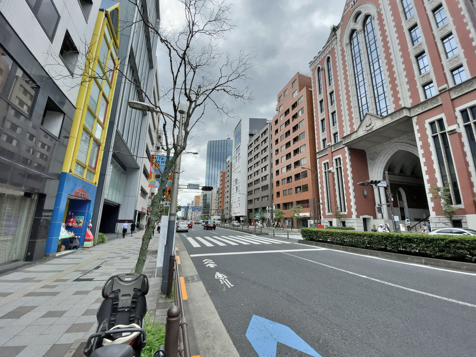 近くの桜田通り