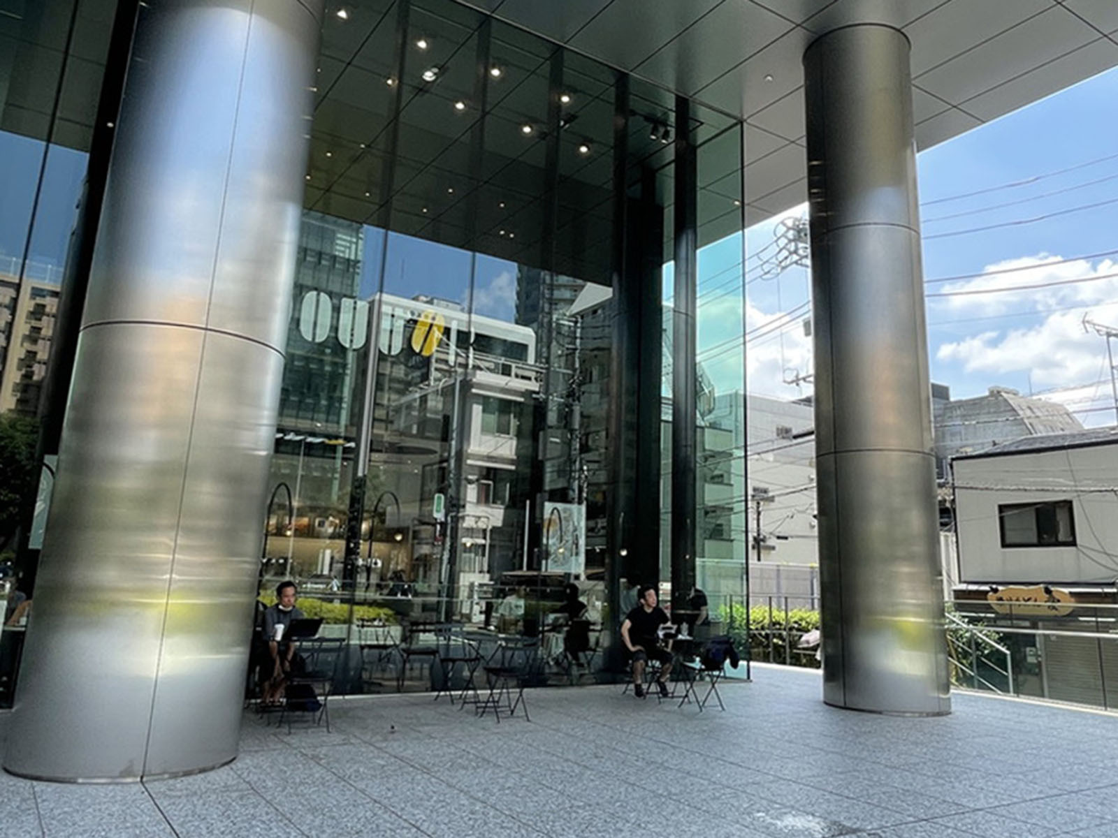 徒歩3分のドトールコーヒーショップ青山店