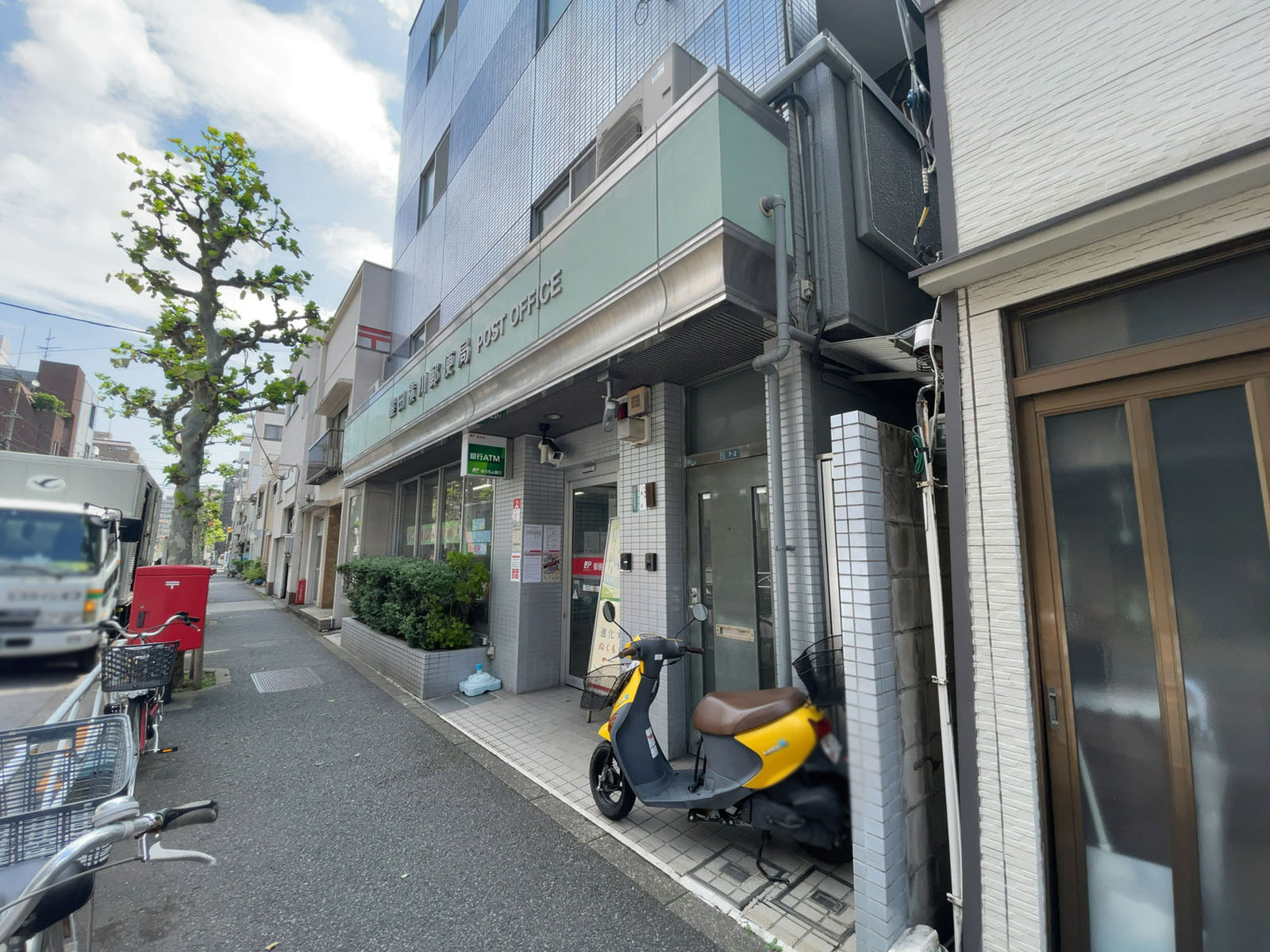 至近の墨田横川郵便局