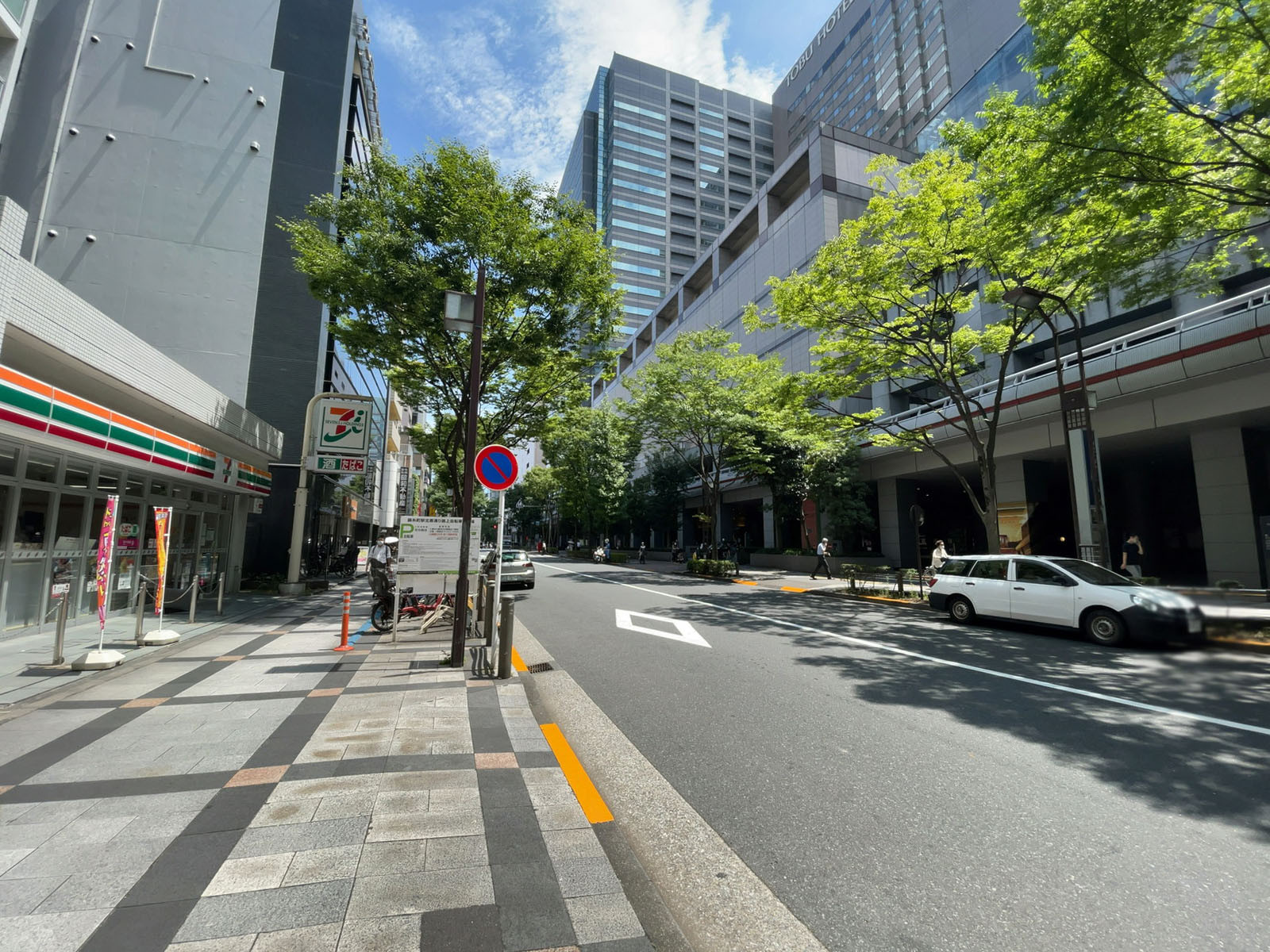 近くの北斎通り
