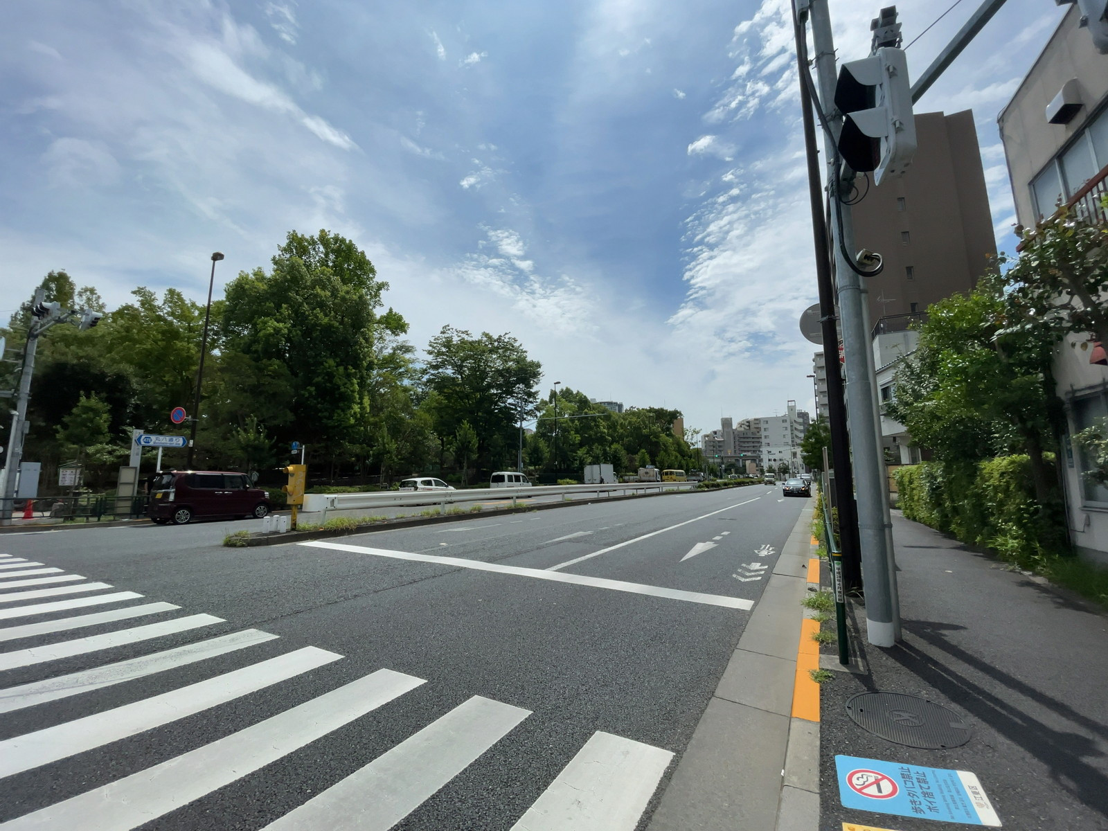 近くの丸八通り