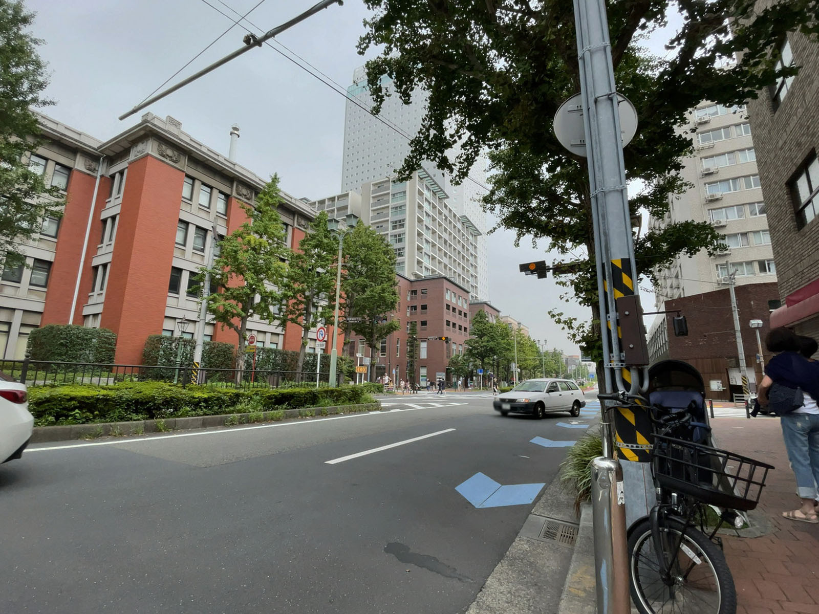付近の万国橋通り