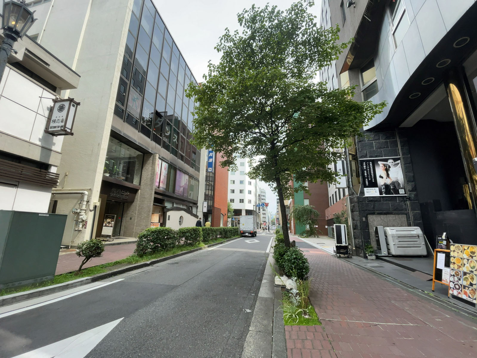 竹内ビル前面道路