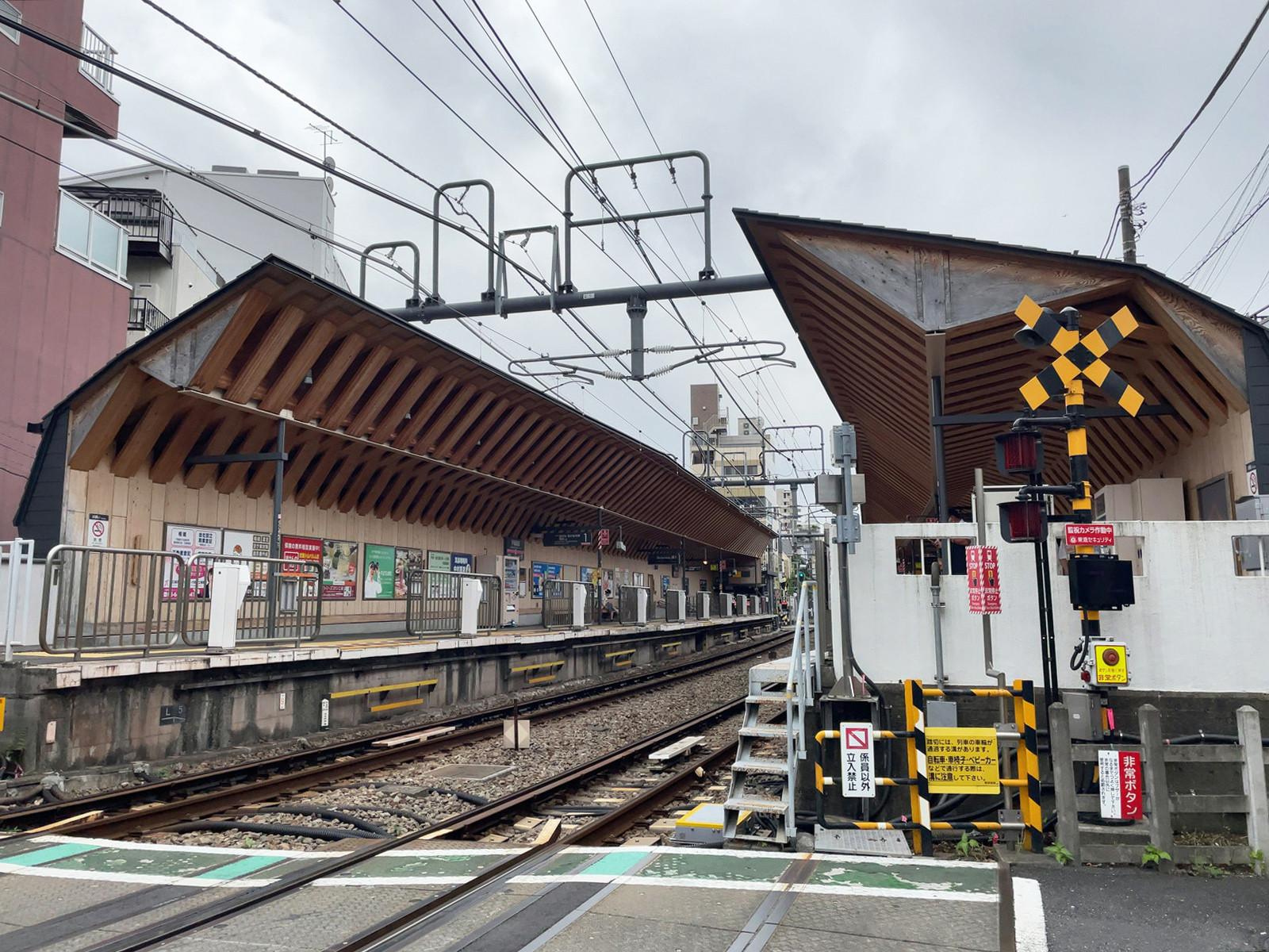 最寄りの「戸越銀座駅」