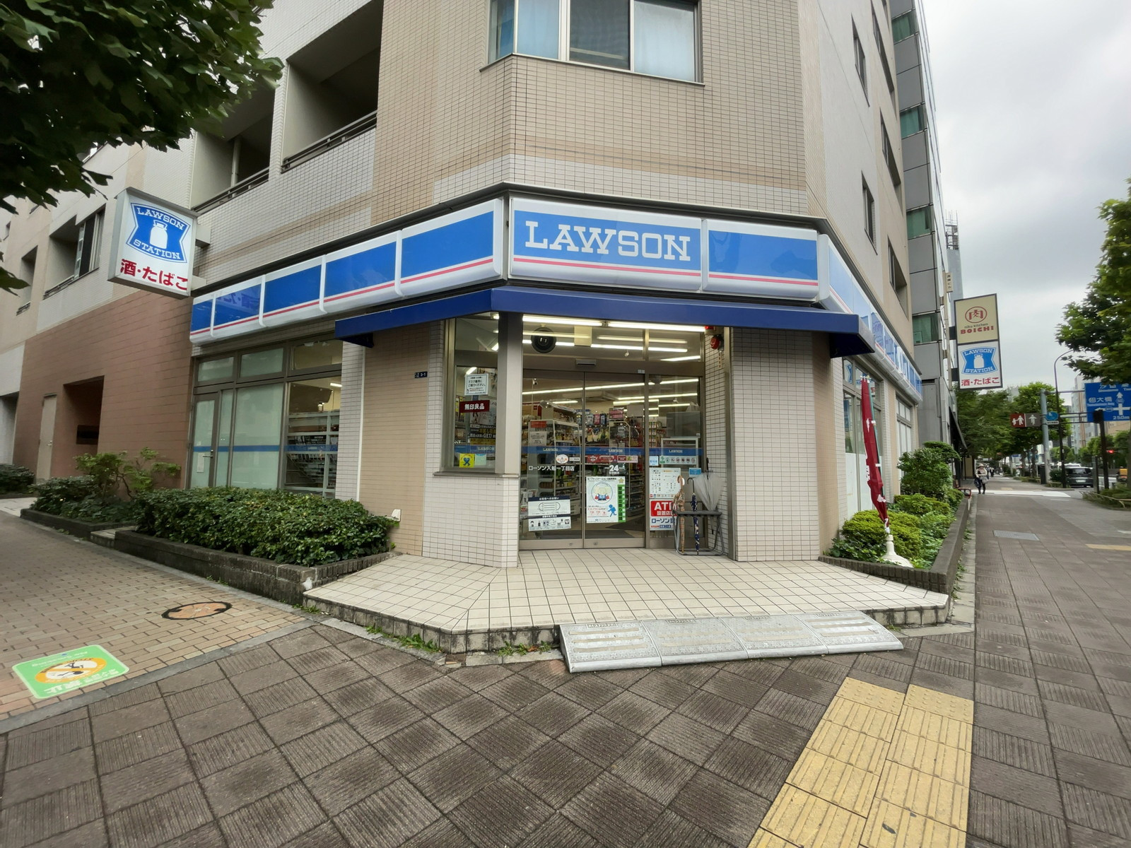 徒歩1分のローソン Ｈ入船一丁目