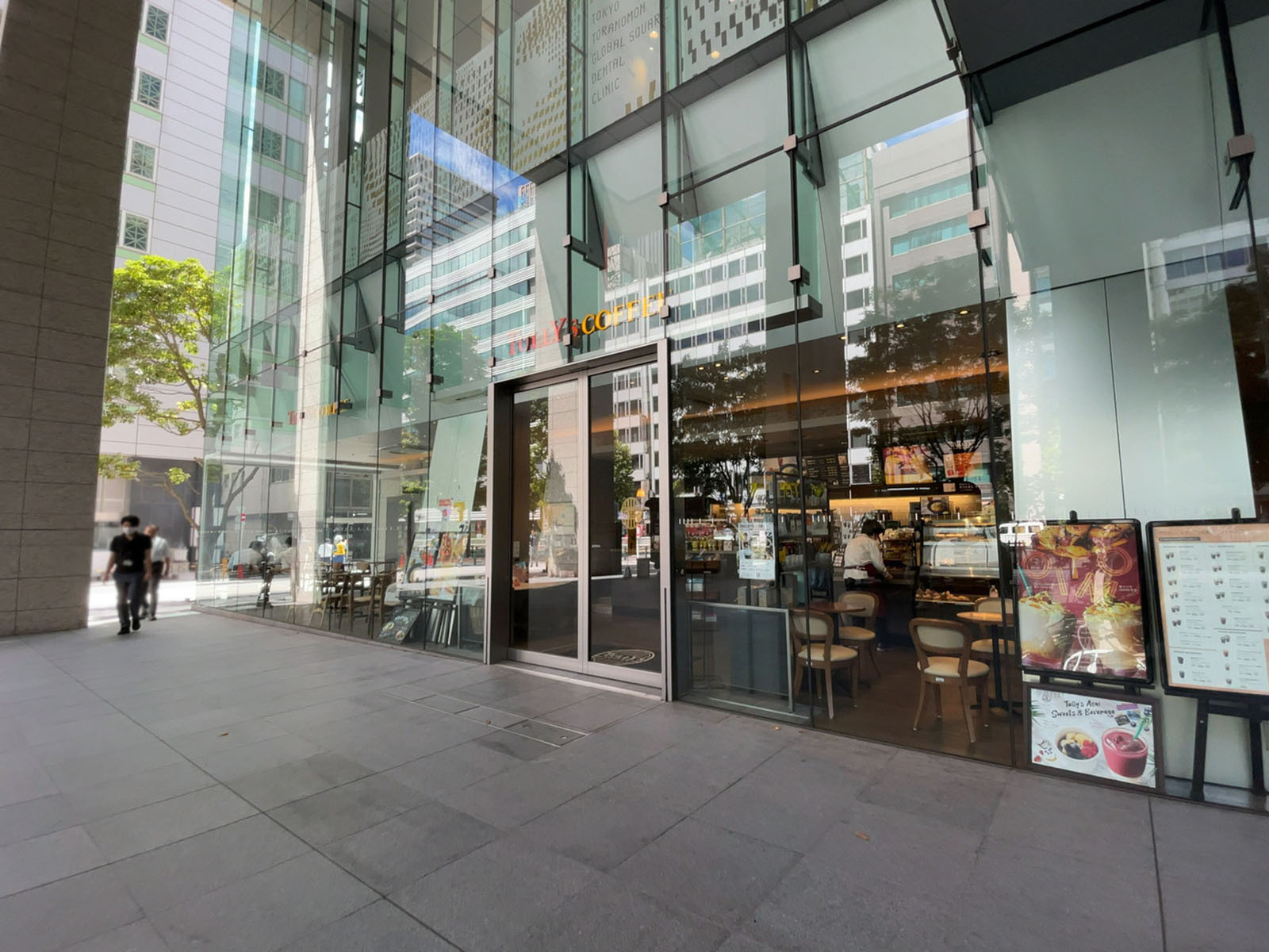 近くのタリーズコーヒー 虎ノ門グローバルスクエア店
