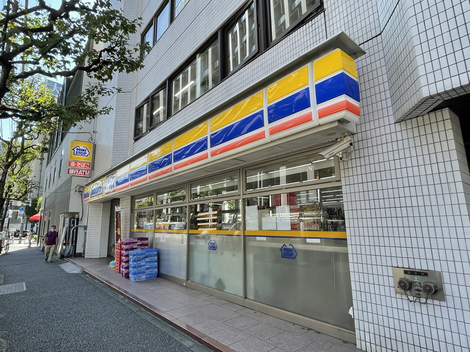 徒歩2分のミニストップ 神田神保町1丁目店