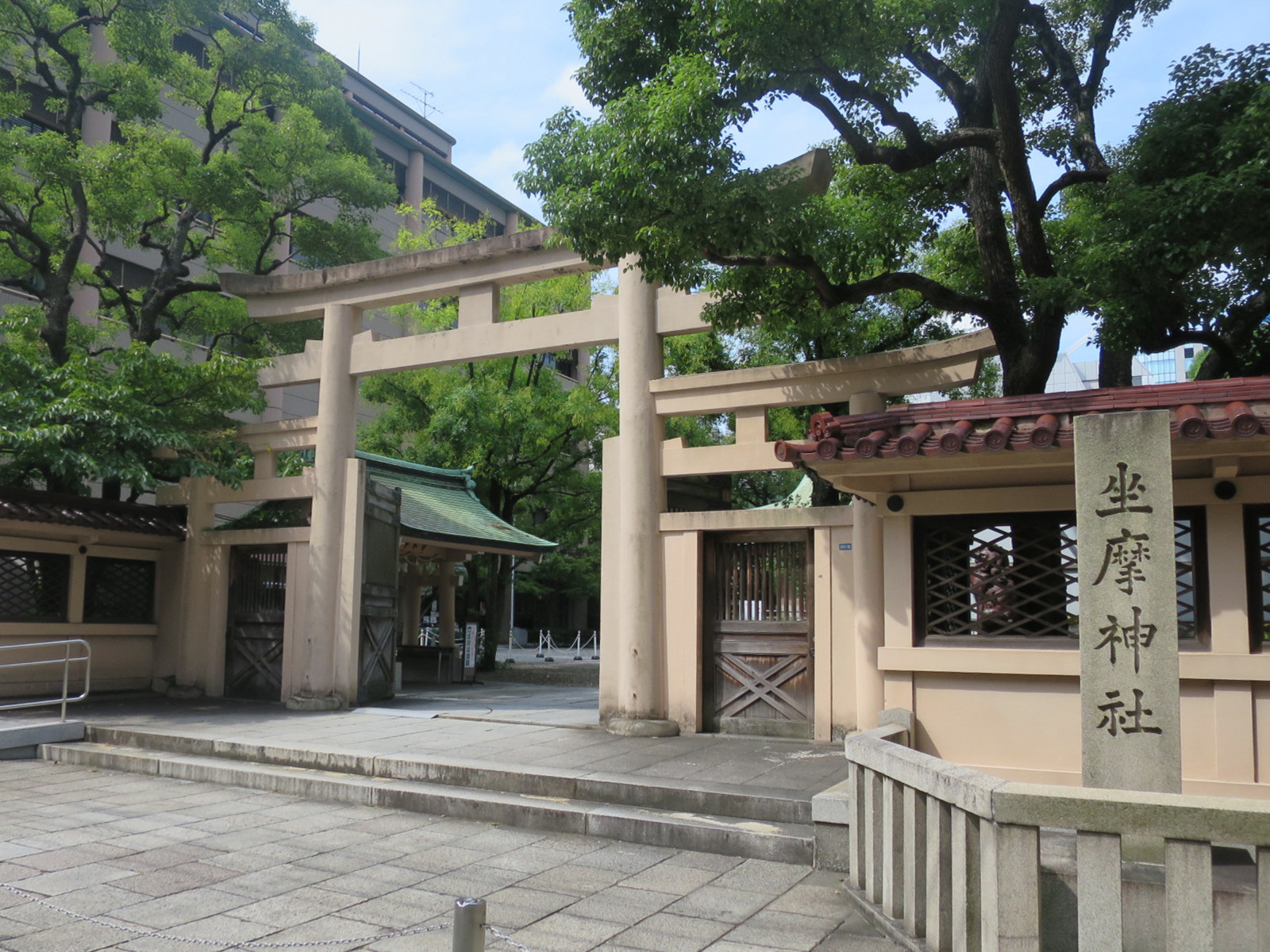 付近の相殿神社