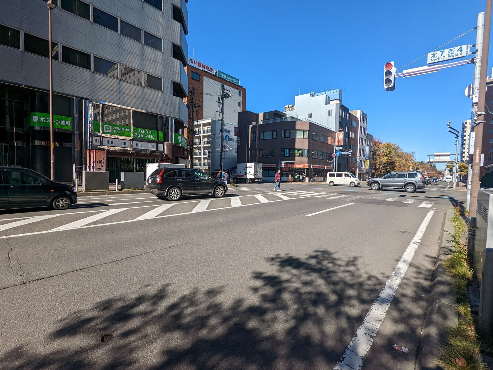 日本生命札幌北口ビル前面の通り