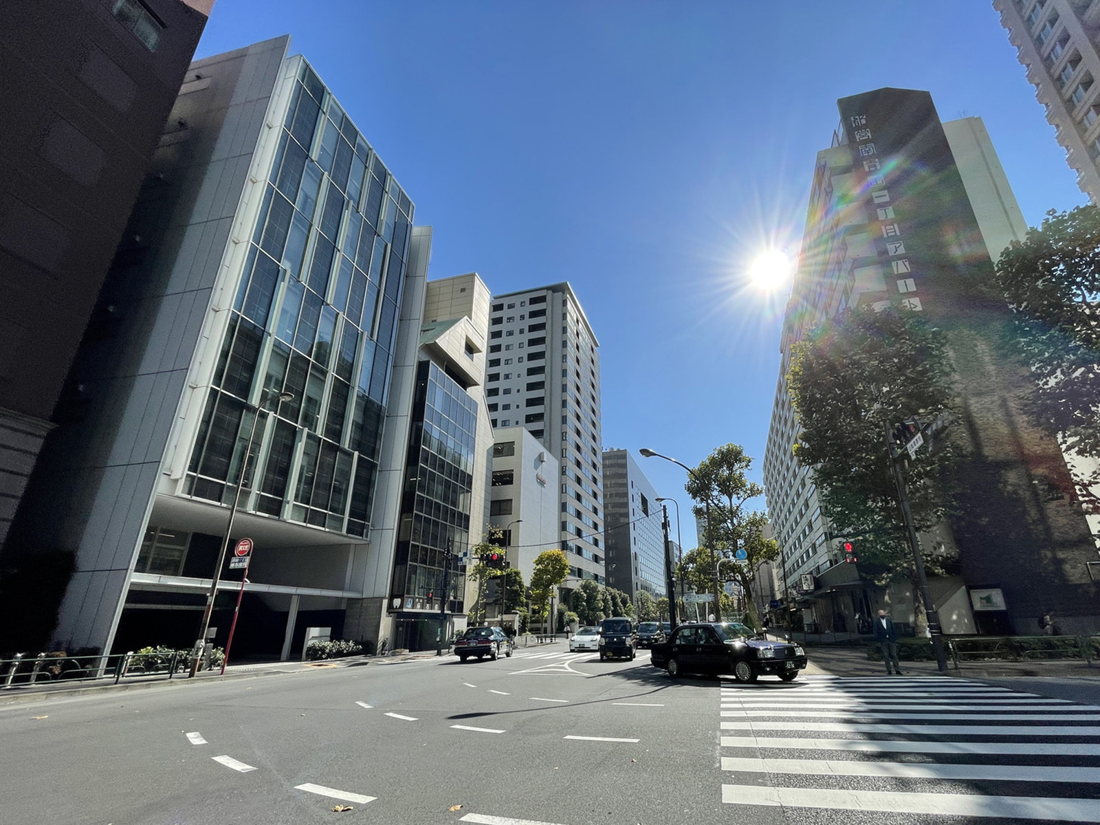 TODA BUILDING青山前面の通り