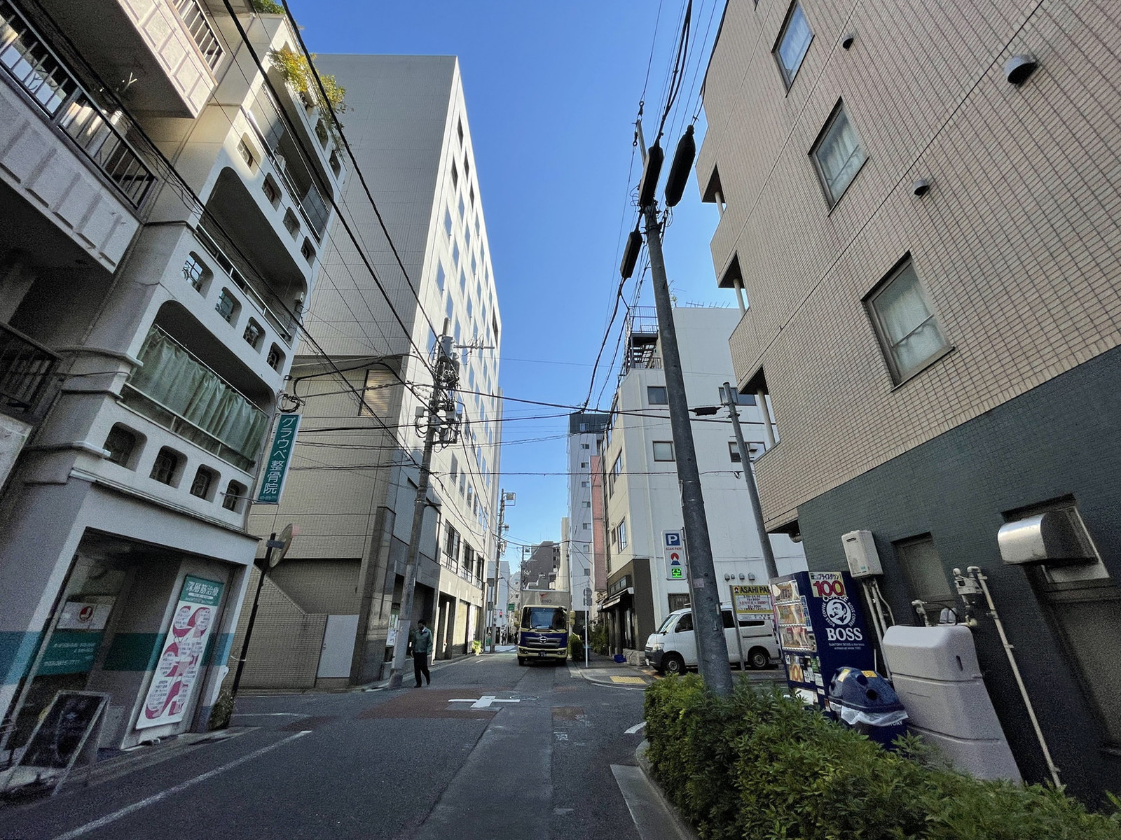 周辺は落ち着いたエリア