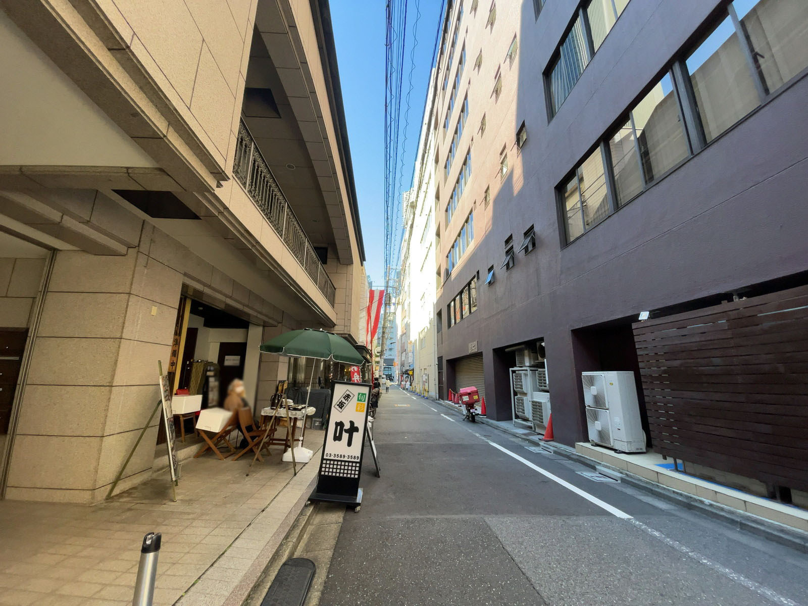 赤坂光洋ビル前面の通り