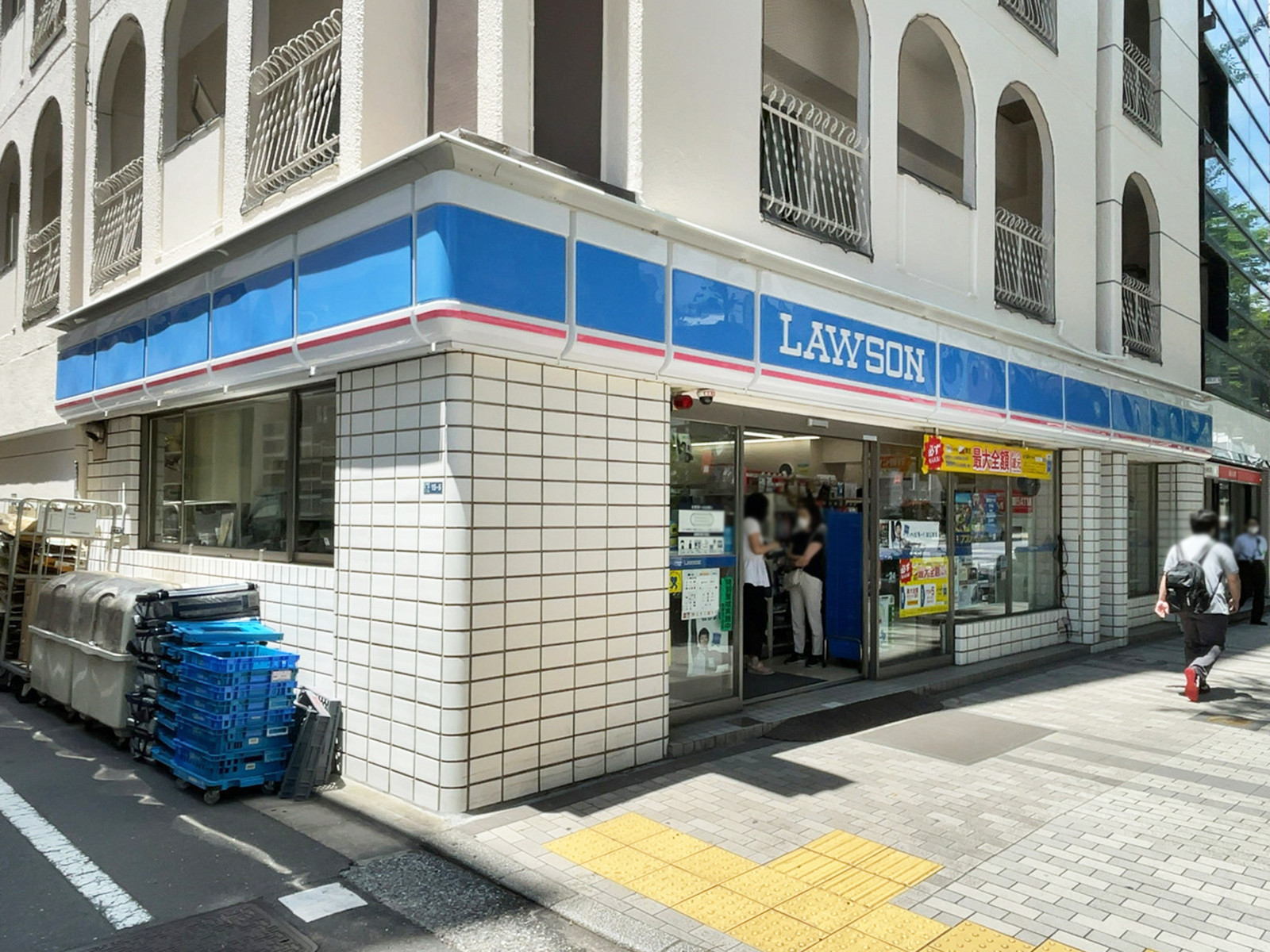 徒歩3分のローソン 日本橋浜町二丁目店