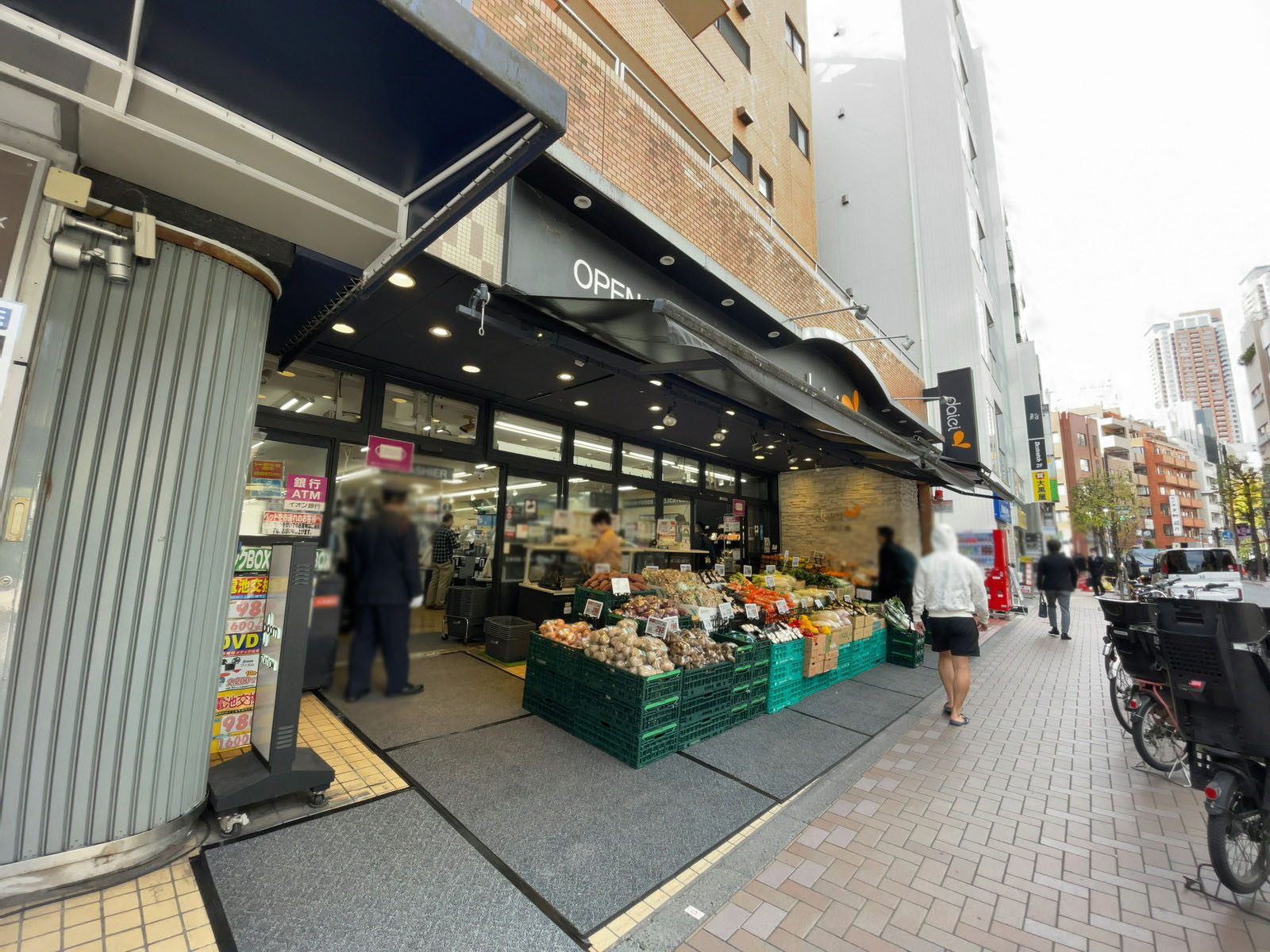 近くのダイエー 麻布十番店