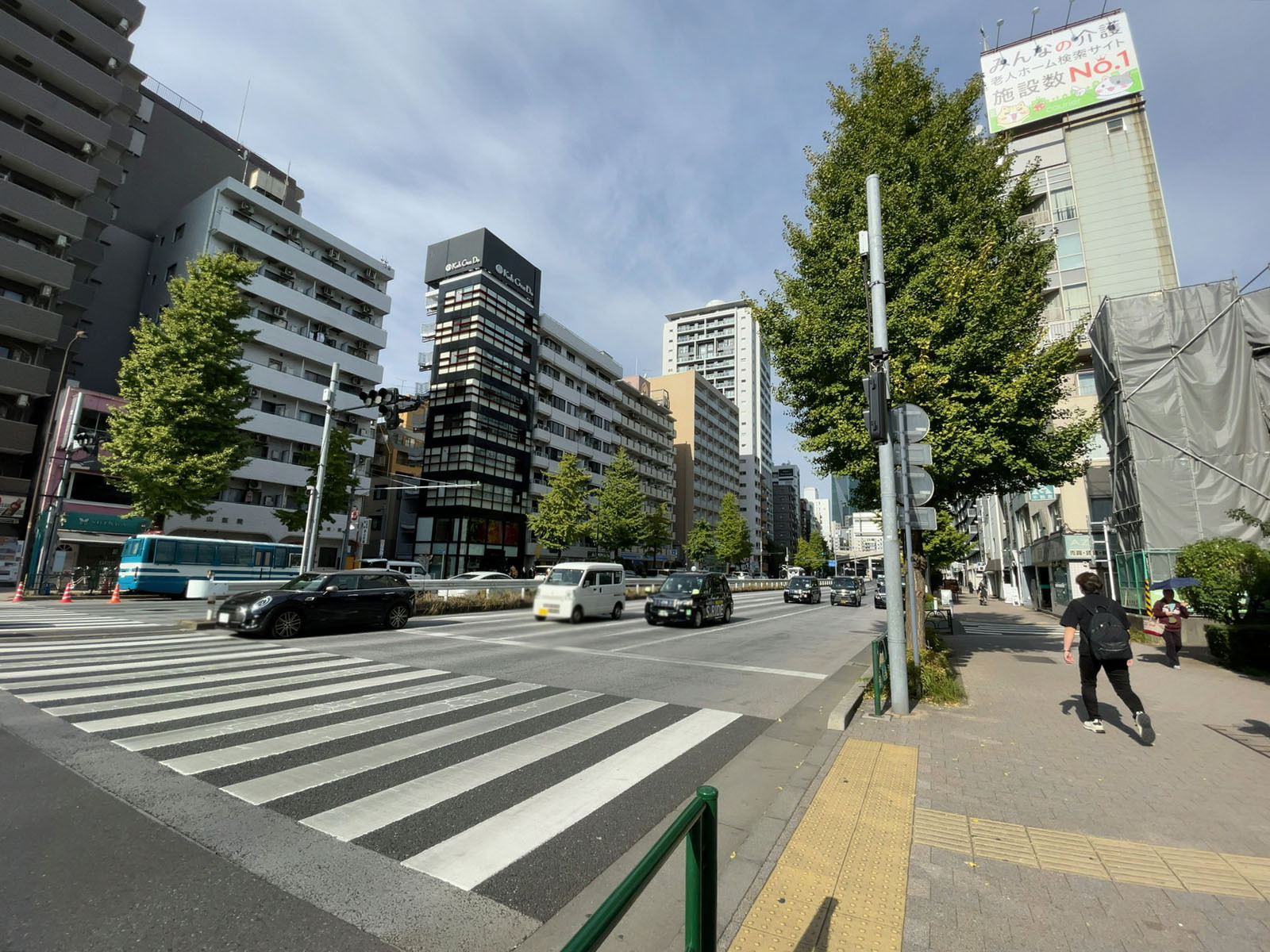至近の麻布通り