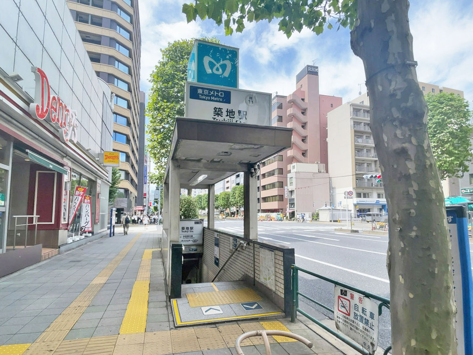 最寄りの「築地駅」
