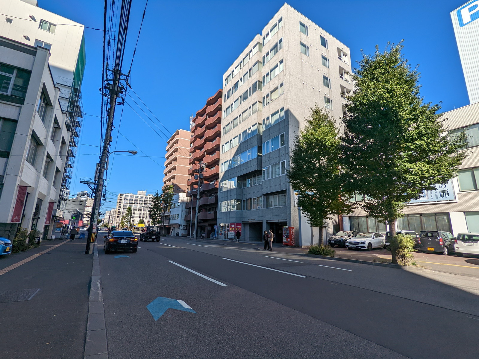 SB大通東ビル前面の通り