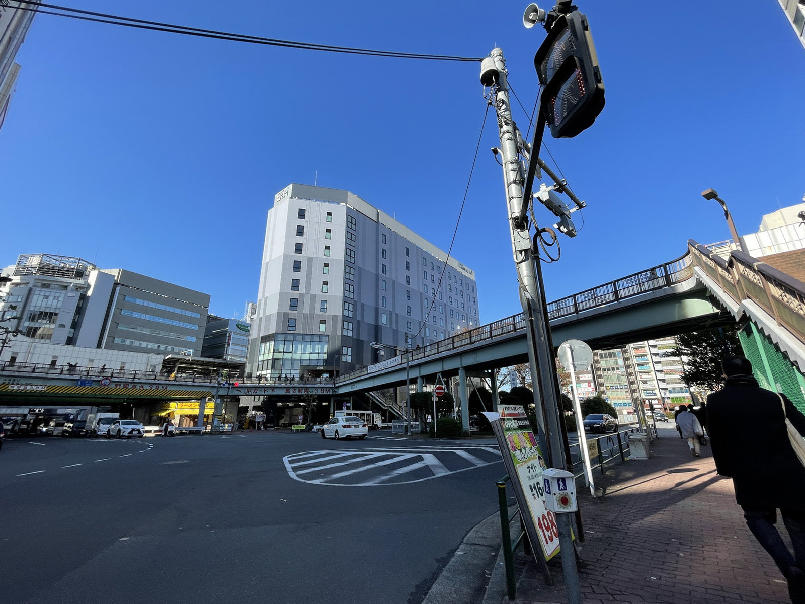 北原ビル前面の通り