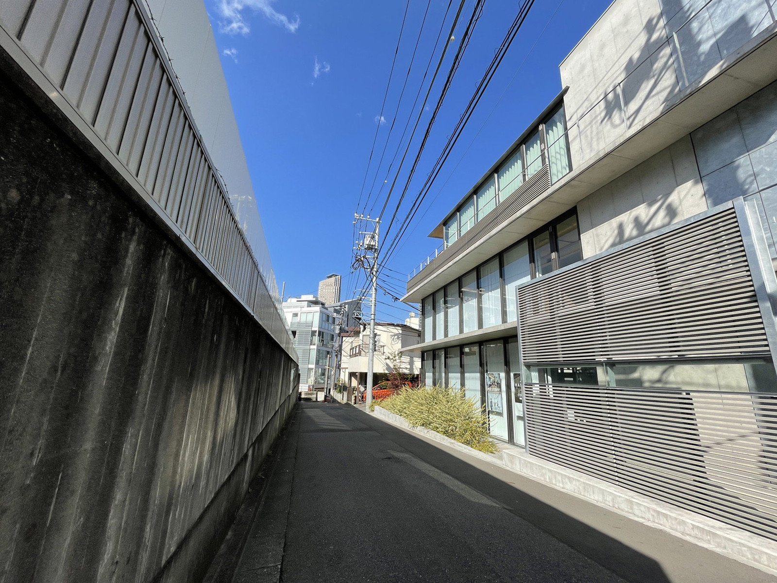 OG代官山前面の通り