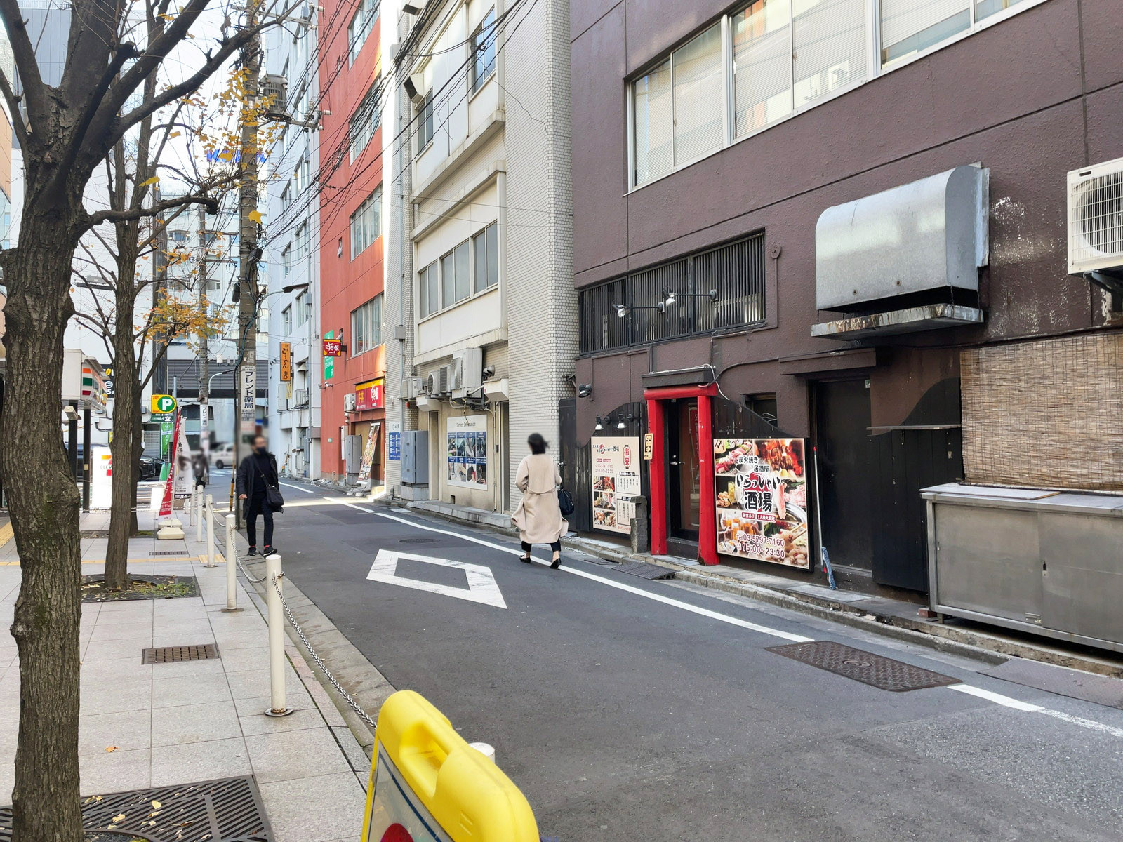 赤坂KSビル前面の通り