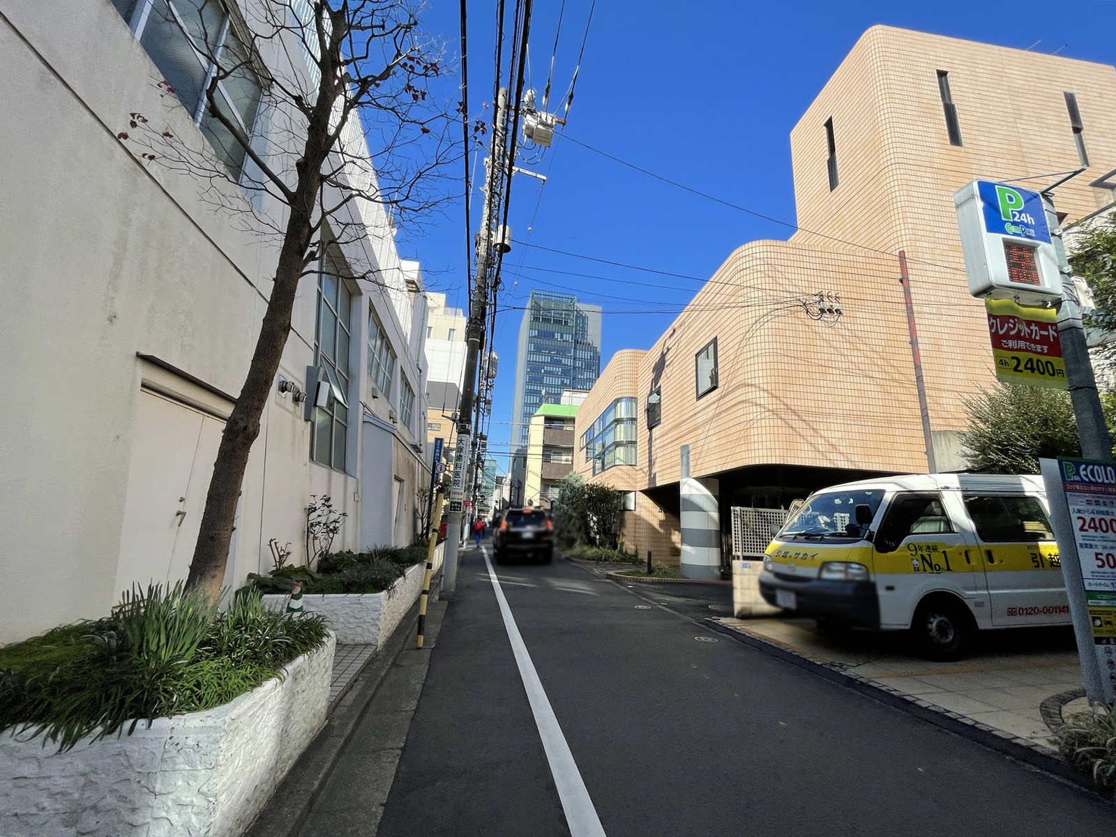 周辺は閑静なエリア
