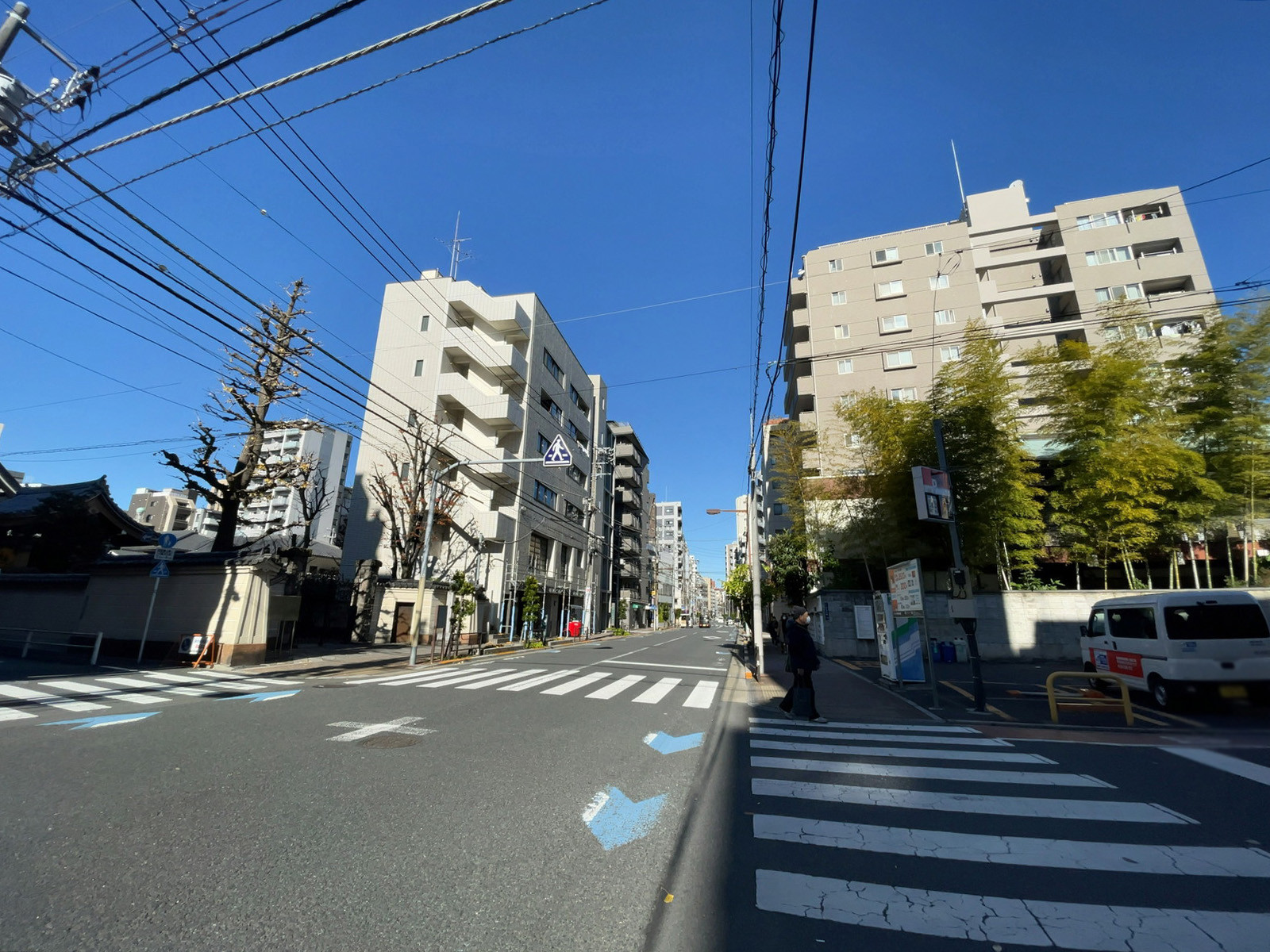 近くの左衛門橋通り