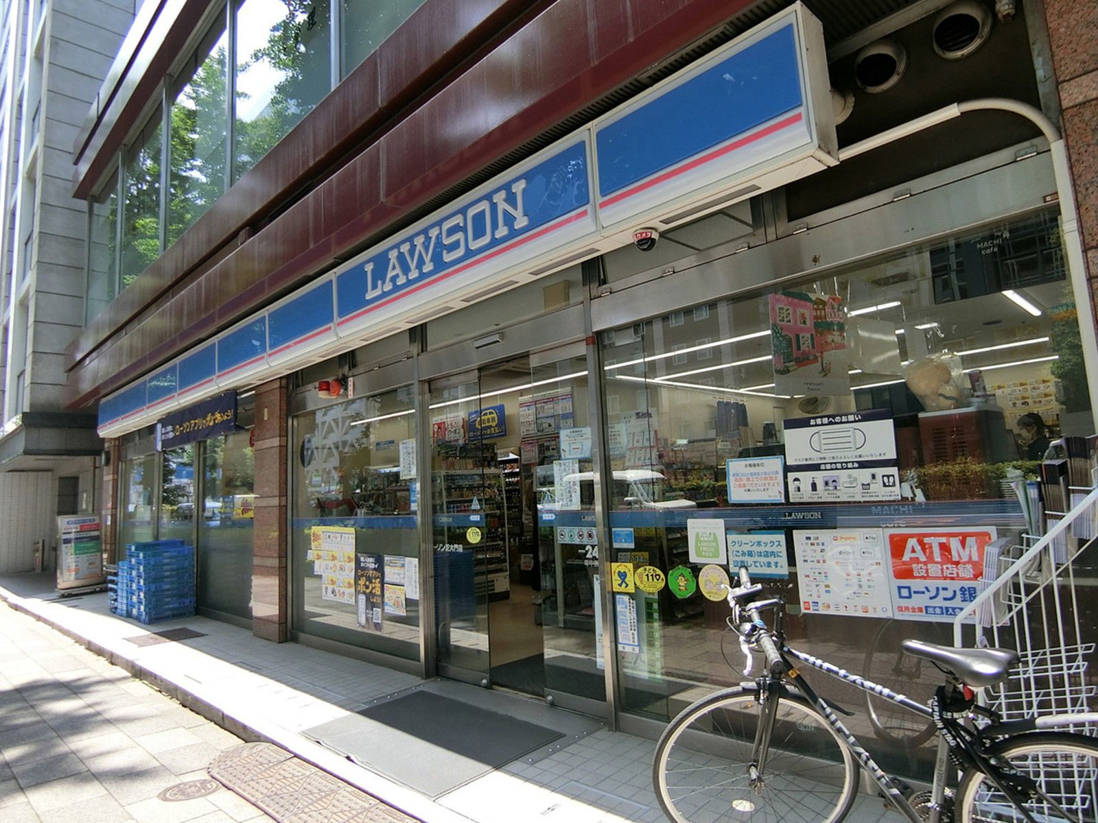 並びのローソン 芝大門店